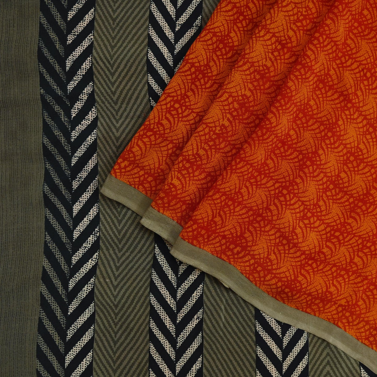 Indian Vintage Sari Orange & Saffron Pure Crepe Silk Printed Sarees 5yd Sewing Floral Soft Craft Fabric Wrap Dress Making Crafting Quilting