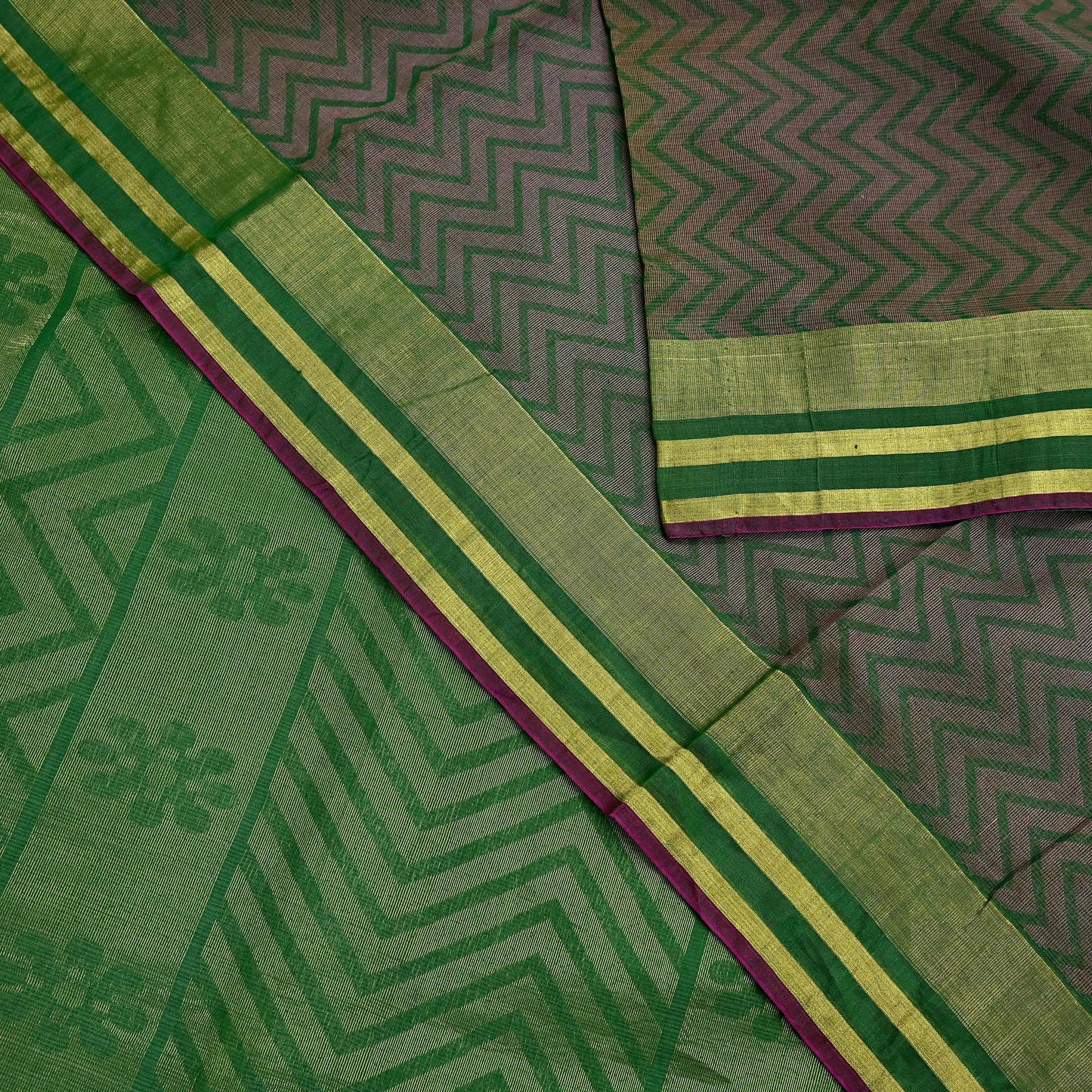 Indian Vintage Sarees Green 100% Pure Silk  Hand Woven Sari Craft Fabric 5Yd Ethnic Floral Zari Dress making Crafting Upcycle