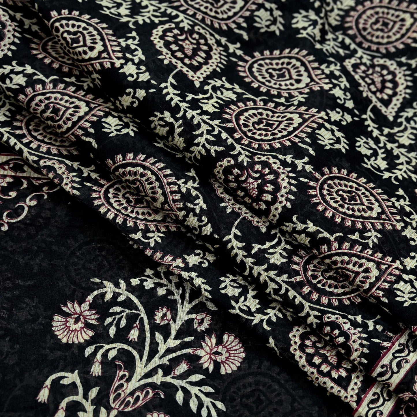 Indian Vintage Sari Black Printed 100% Pure Cotton Saree Craft Fabric 5Yard Sewing Sarong Wrap Boho Floral Dress Making Crafting Quilting