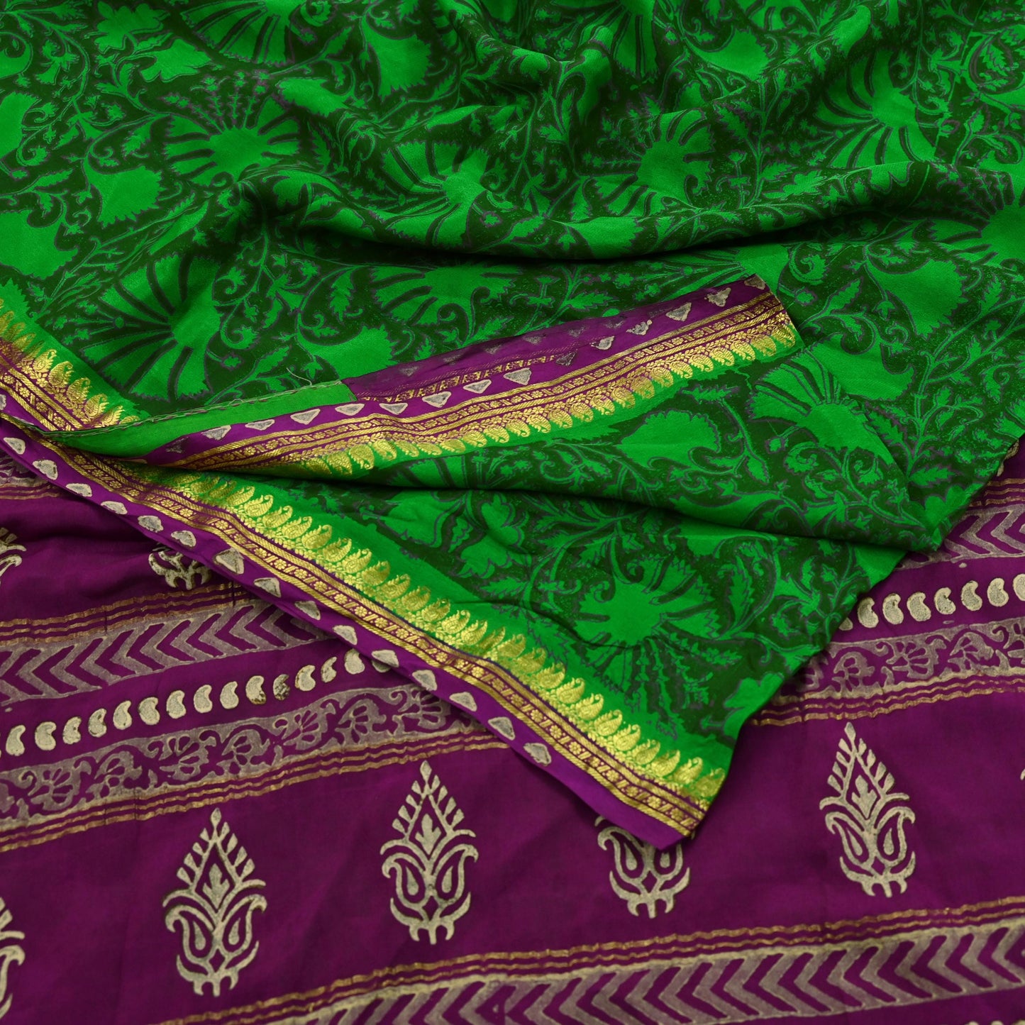 Indian Vintage Sari Green & Purple Pure Crepe Silk Hand Painted Saree 5yd Sewing Floral Craft Fabric Wrap Dress Making Quilting Crafting