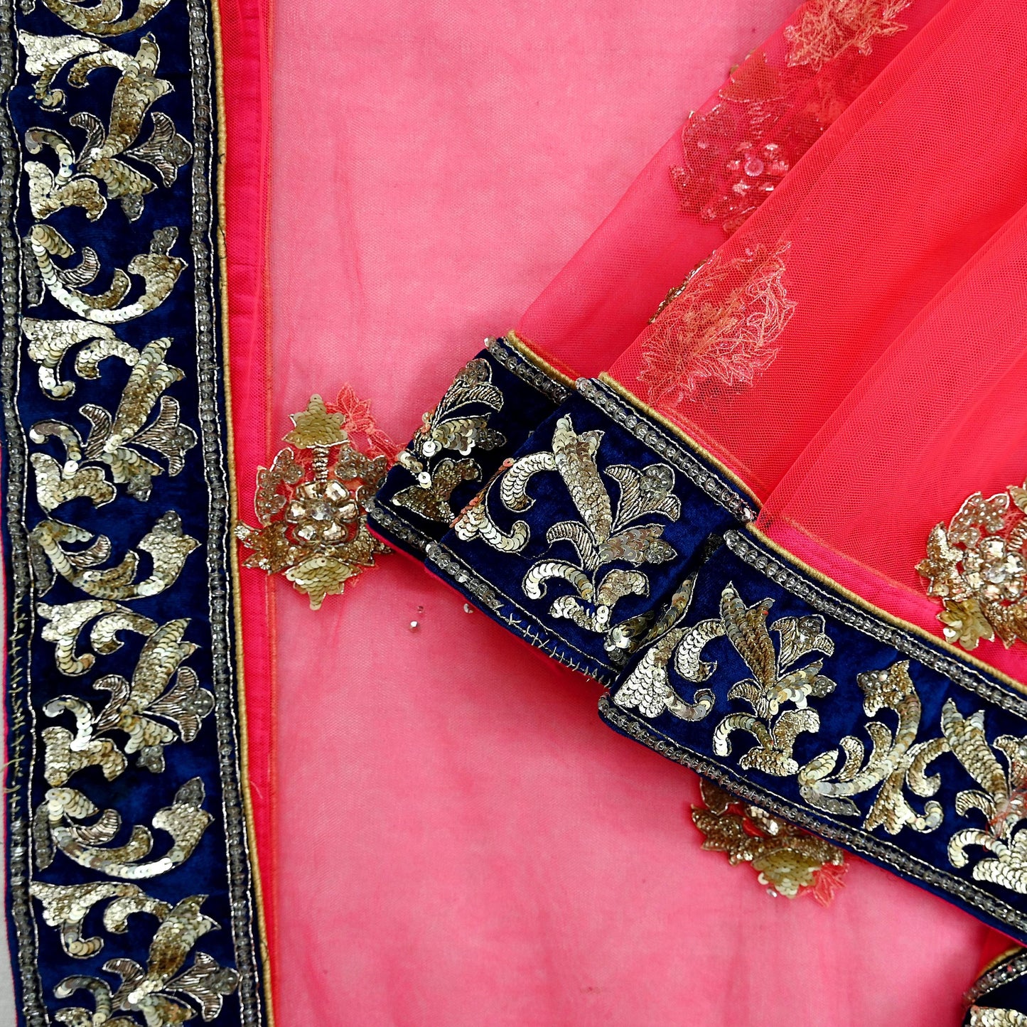 Indian Pre-owned Heavy Wedding Pink Net/Mesh Hand Embroidered Dupatta Designer By Manish Malhotra Zardozi Bridal Veil