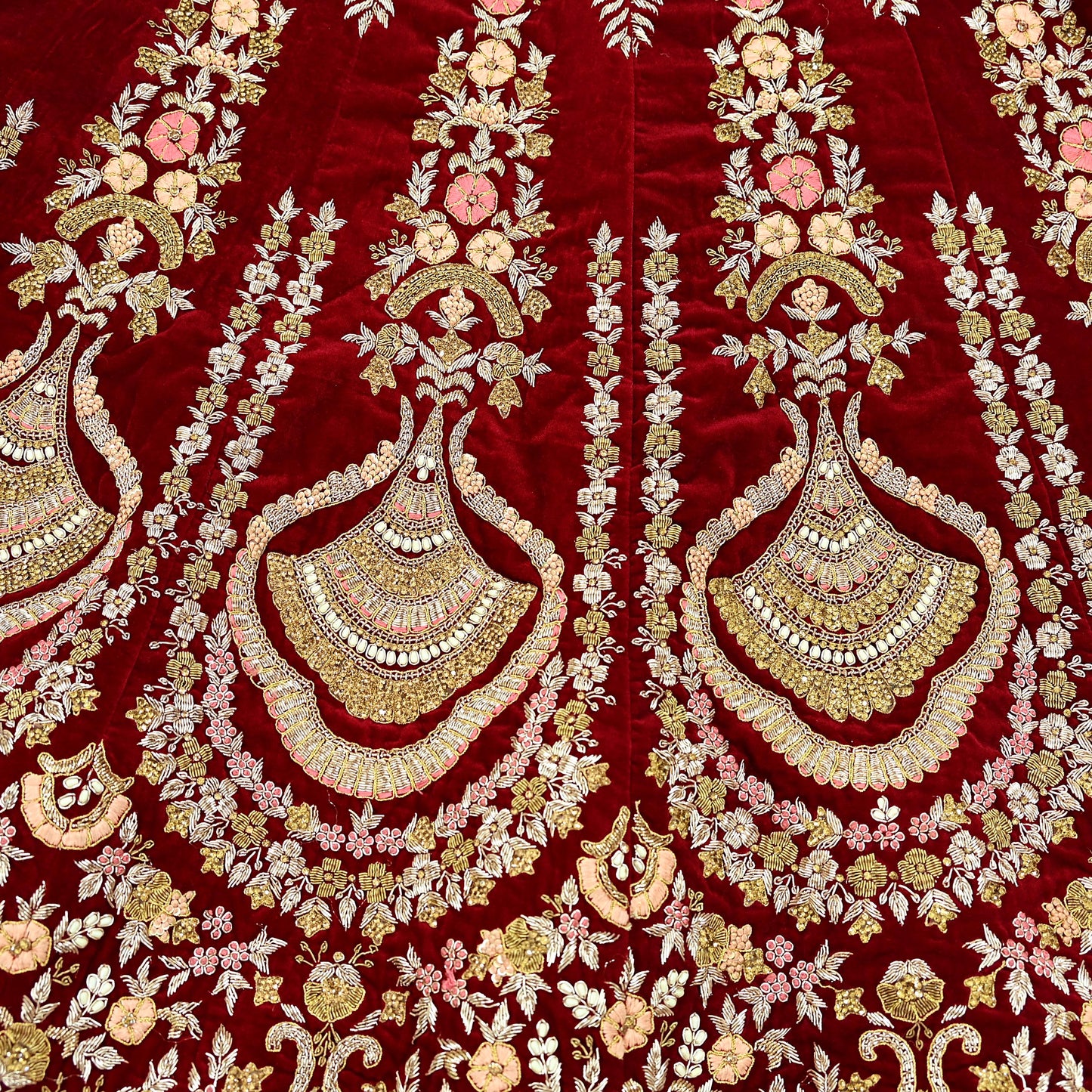 Indian Pre-owned Heavy Wedding Maroon Velvet Hand Embroidered Lehenga/Skirt Designer By Anamika Khanna Bridal Wear