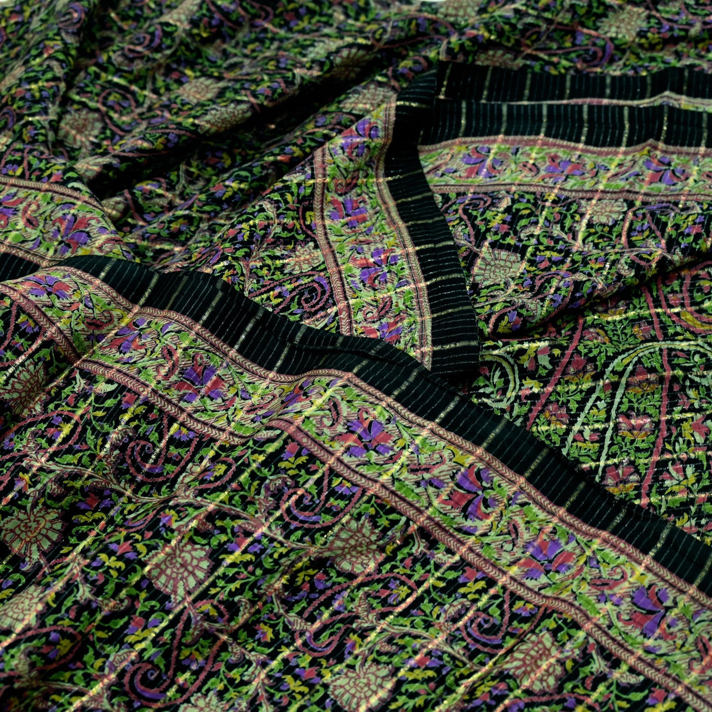 Indian Vintage Sari Black Printed Pure Silk Sarees Craft Fabric 5yd Sewing Floral Soft Dress Designing  for Crafting Quilting Upcycle Wrap