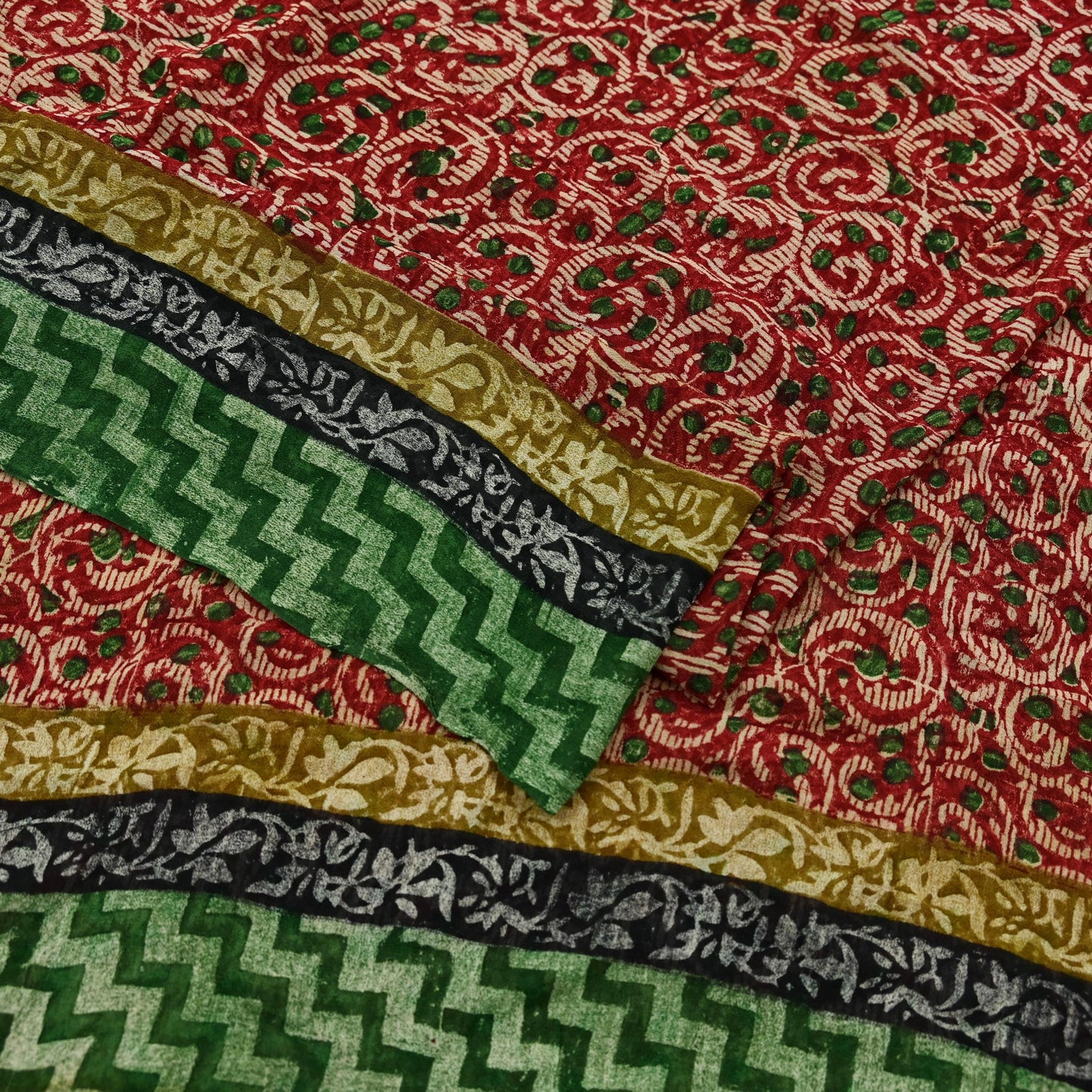 Women Vintage Sari Beige & red Pure Georgette Silk Block Printed Saree Craft Fabric Sewing 5Yd Soft Light Sari Dress Making Quilting