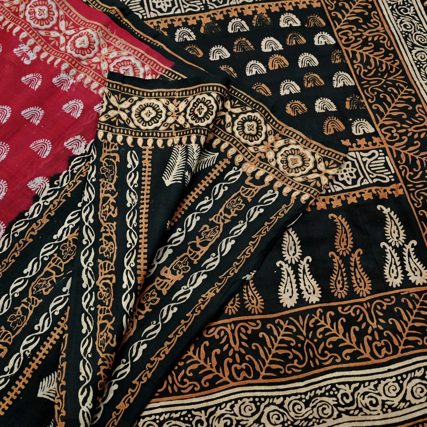 Indian Vintage Sari Black & Red Pure Silk Block Printed Sarees 5yd Sewing Craft Fabric Dress Making Soft Quilting Crafting Upcycle Used