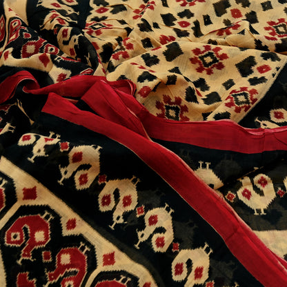 Indian Vintage Sari Beige & Black Ikat Printed Pure Cotton Sarees Craft Fabric 5Yd Sewing Sarong Wrap Boho Dress Making Quilting Upcycle