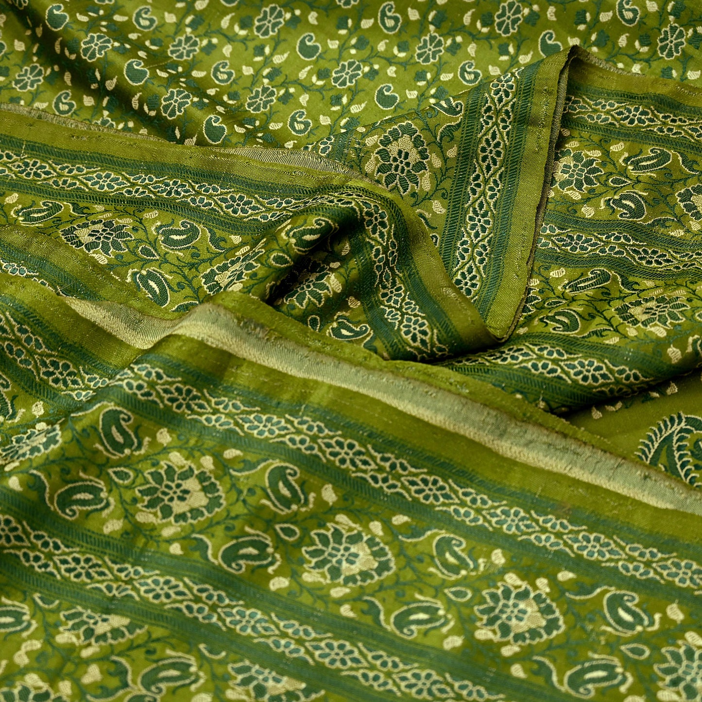 Indian Vintage Sari Green Heavy Pure Satin Silk Hand Woven Tanchoi Sarees Ethnic Wear 5Yd Paisley Craft Fabric Dress Making Crafting