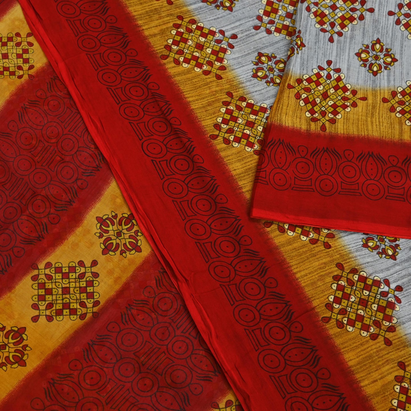 Indian Vintage Sari Red & Gray Printed Pure Cotton Sarees Craft Fabric Soft 5Yd Sewing Sarong Wrap Boho Quilting Crafting Dress making
