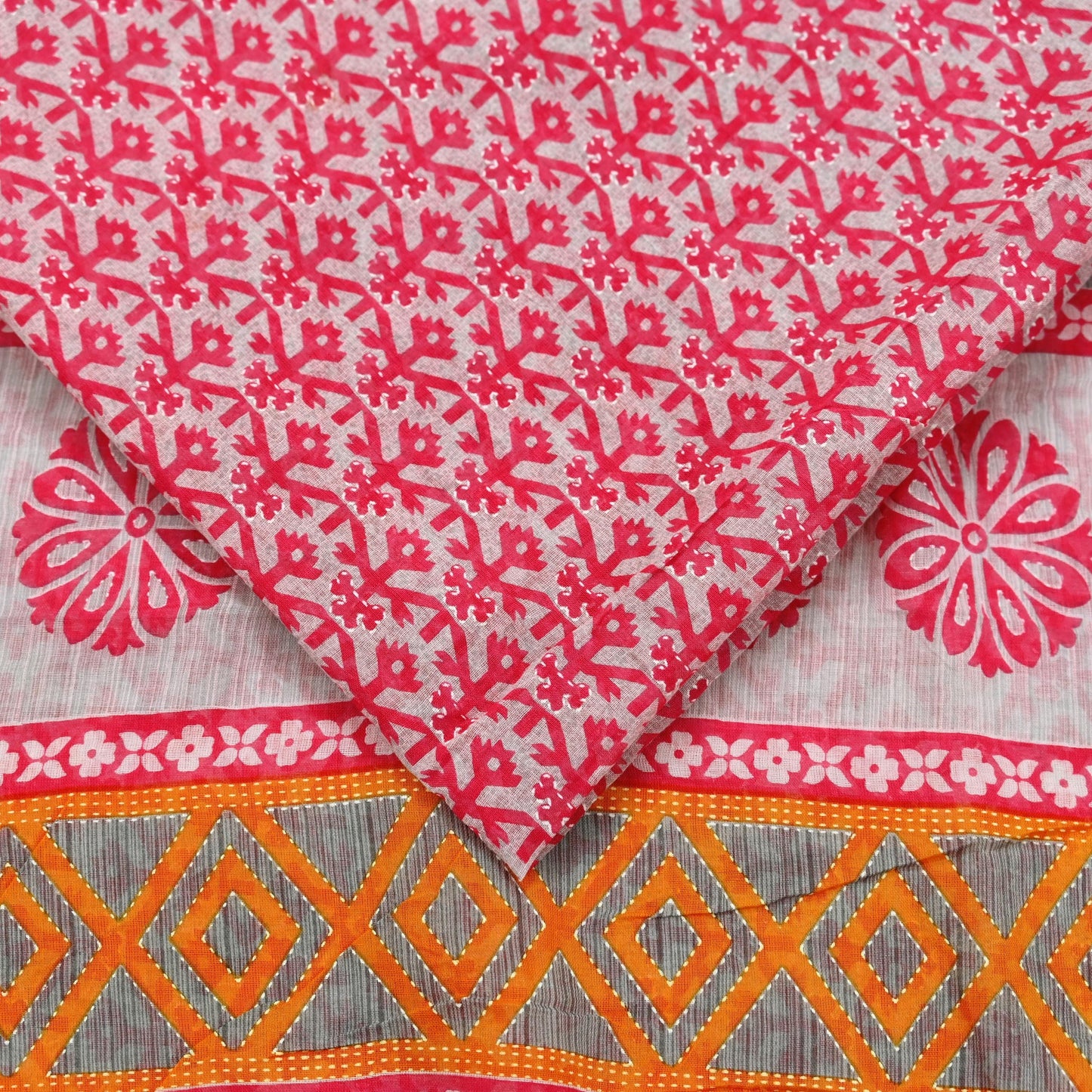 Indian Vintage Sari Gray & Pink Printed Blend Cotton Saree Craft Fabric 5Yd Soft Sewing Sarong Wrap Boho Paisley