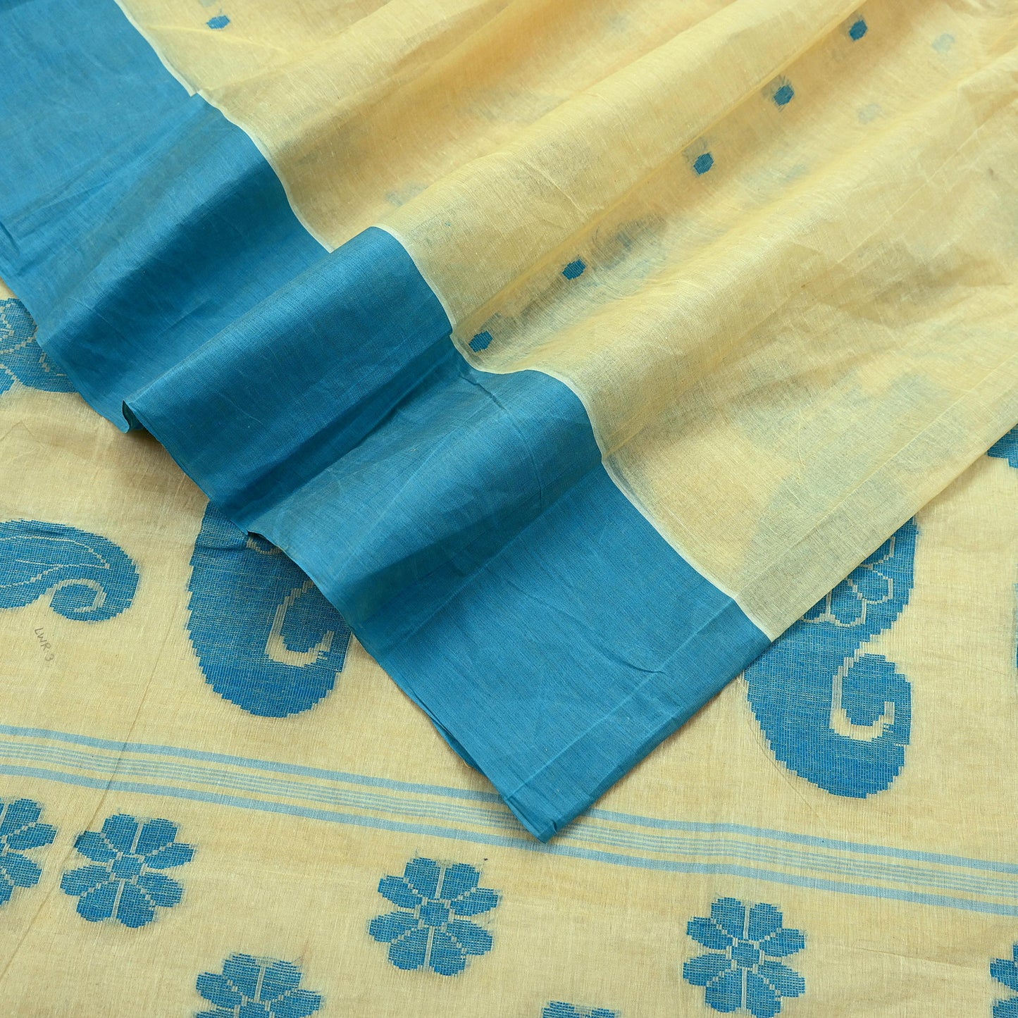 Indian Vintage Sari Beige Pure Cotton Hand Woven Sarees Craft Fabric 5yd Ethnic Paisley Crafting Upcycle Quilting Dress Making Quilting