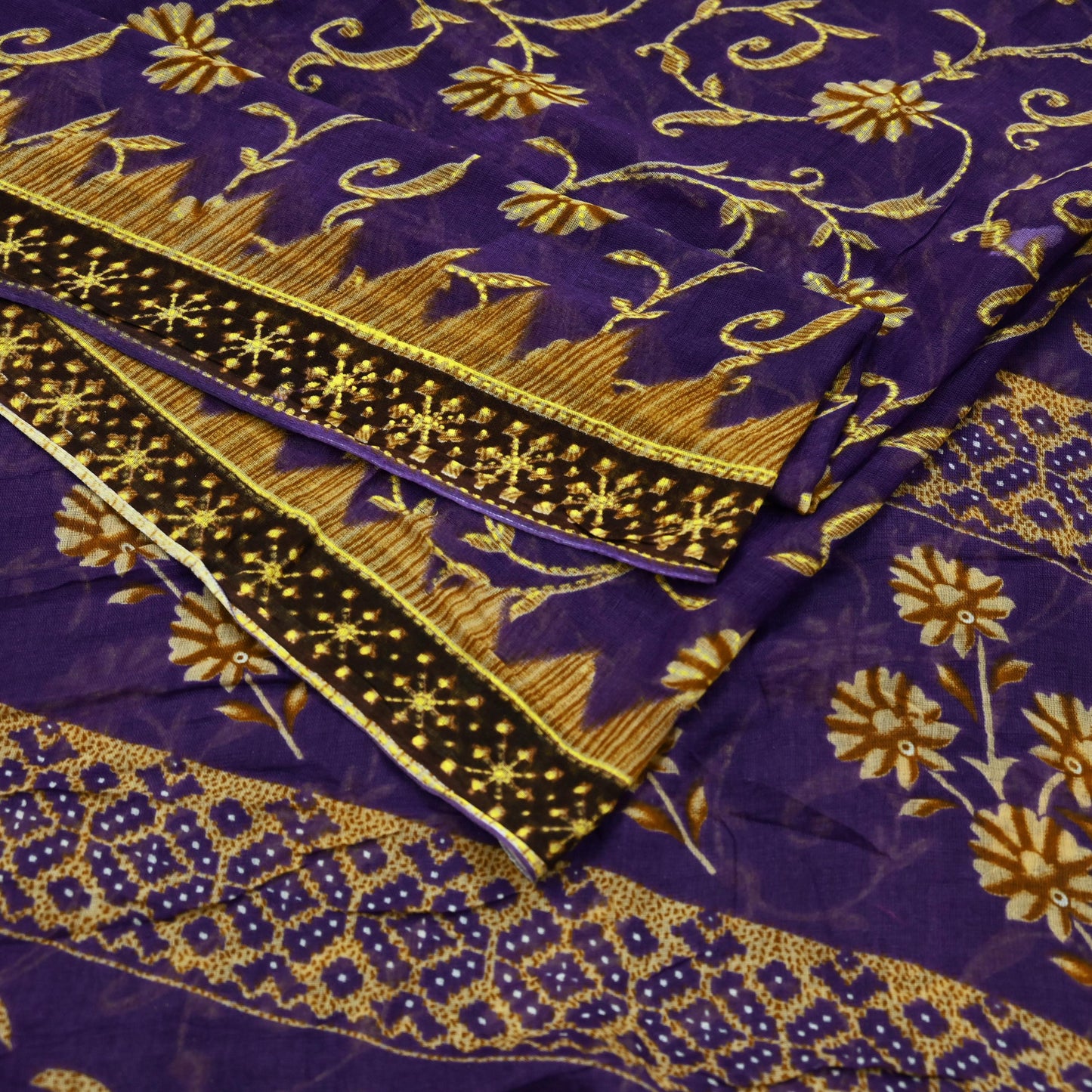 Indian Vintage Purple Saree Printed Pure Cotton Sari Craft Fabric 5Yd Soft Sewing Sarong Wrap Boho Floral Dress making Crafting Used