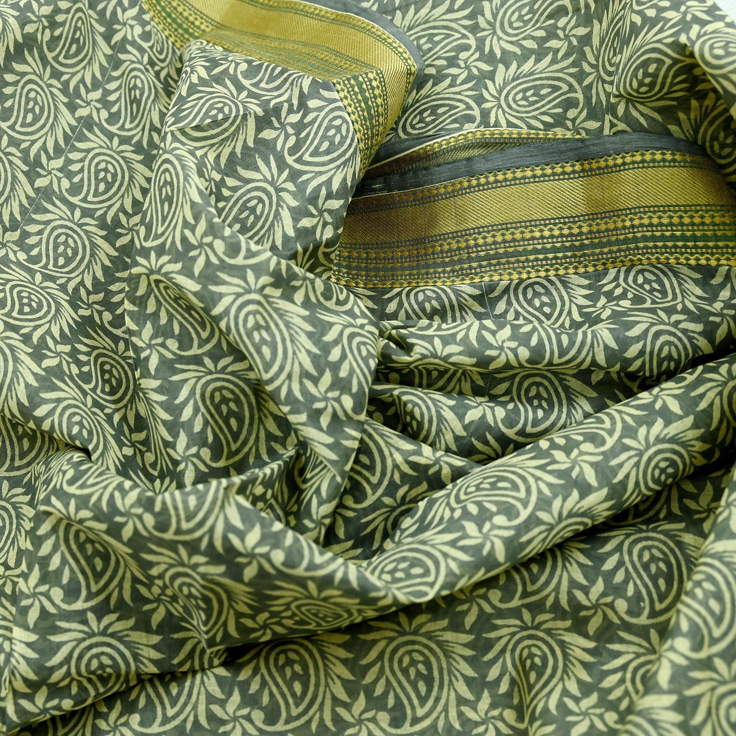 Indian Vintage Sari Hand Block Printed 100% Pure Cotton Sarees Craft Fabric 5Yd Paisley Design Upcycle Quilting Crafting