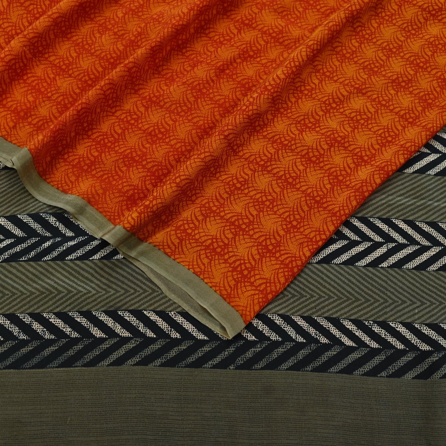 Indian Vintage Sari Orange & Saffron Pure Crepe Silk Printed Sarees 5yd Sewing Floral Soft Craft Fabric Wrap Dress Making Crafting Quilting