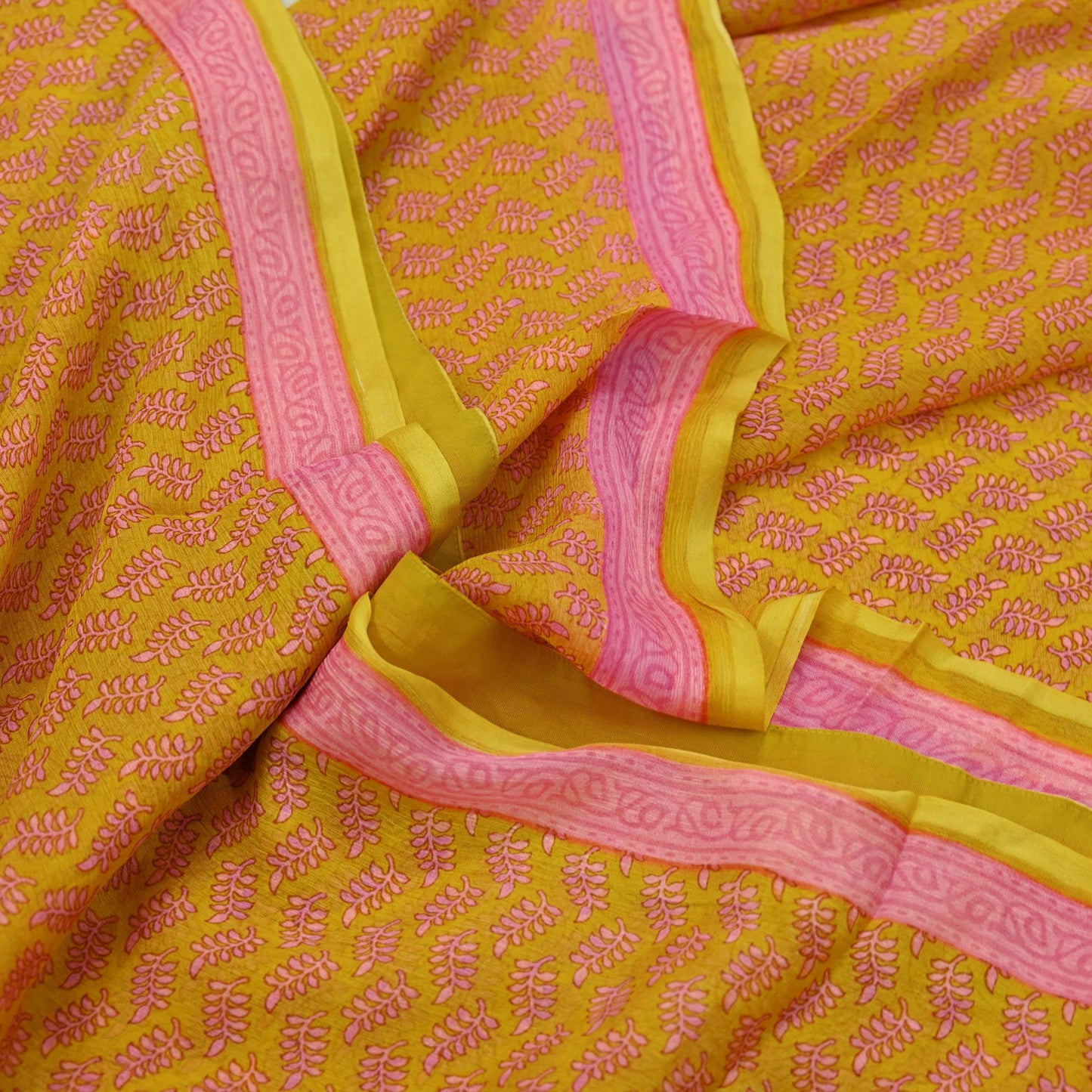 Vintage Sari Yellow & Pink 100% Pure Chiffon Silk Printed Sarees Sewing 5yd Craft Fabric Soft Dress Designing for Crafting Floral