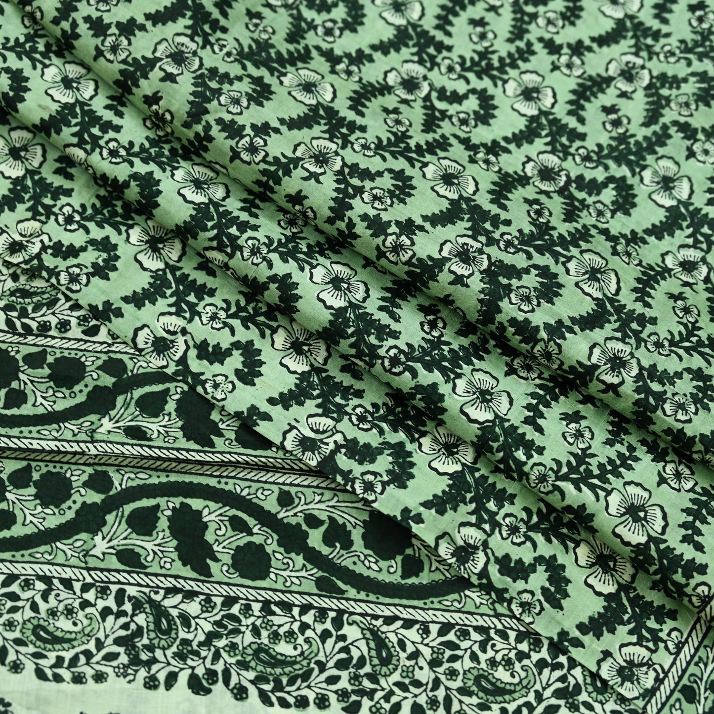 Indian Vintage Ivory & Green Saree Pure Silk Printed Sari 6yd Sewing Craft Fabric Dress Making Soft Crafting Quilting Quilting Upcycle
