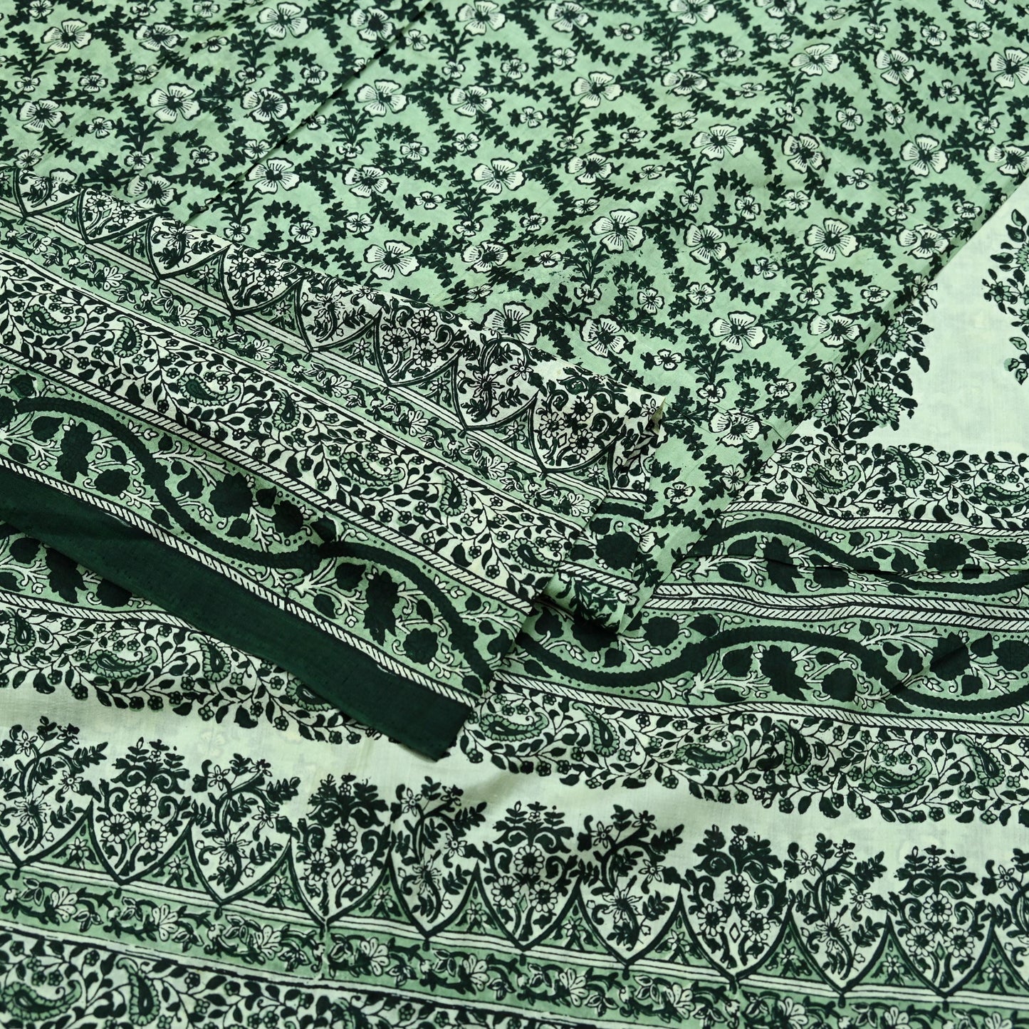 Indian Vintage Ivory & Green Saree Pure Silk Printed Sari 6yd Sewing Craft Fabric Dress Making Soft Crafting Quilting Quilting Upcycle