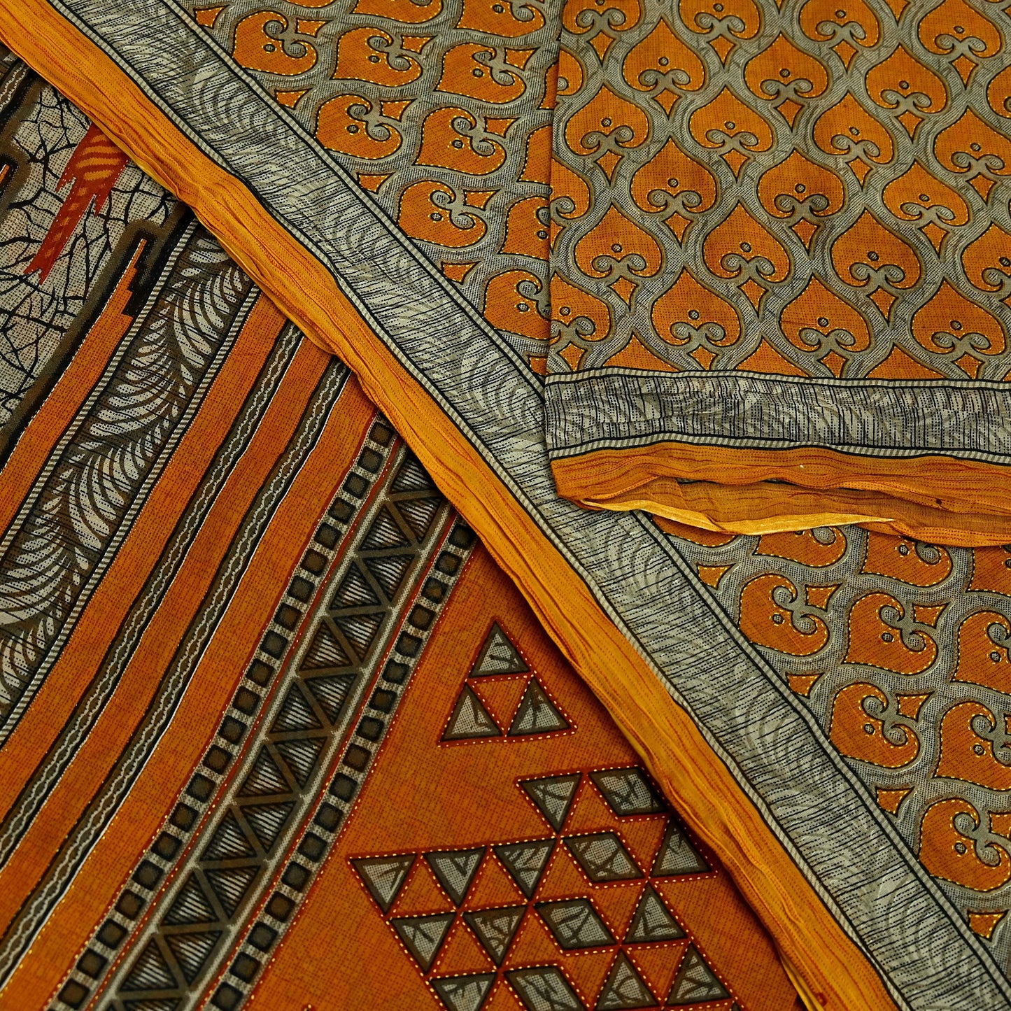 Indian Vintage Brown & Saffron Saree Printed Pure Cotton Indian Sari Craft Fabric 5Yd Soft Sewing Sarong Wrap Boho Floral Dress making