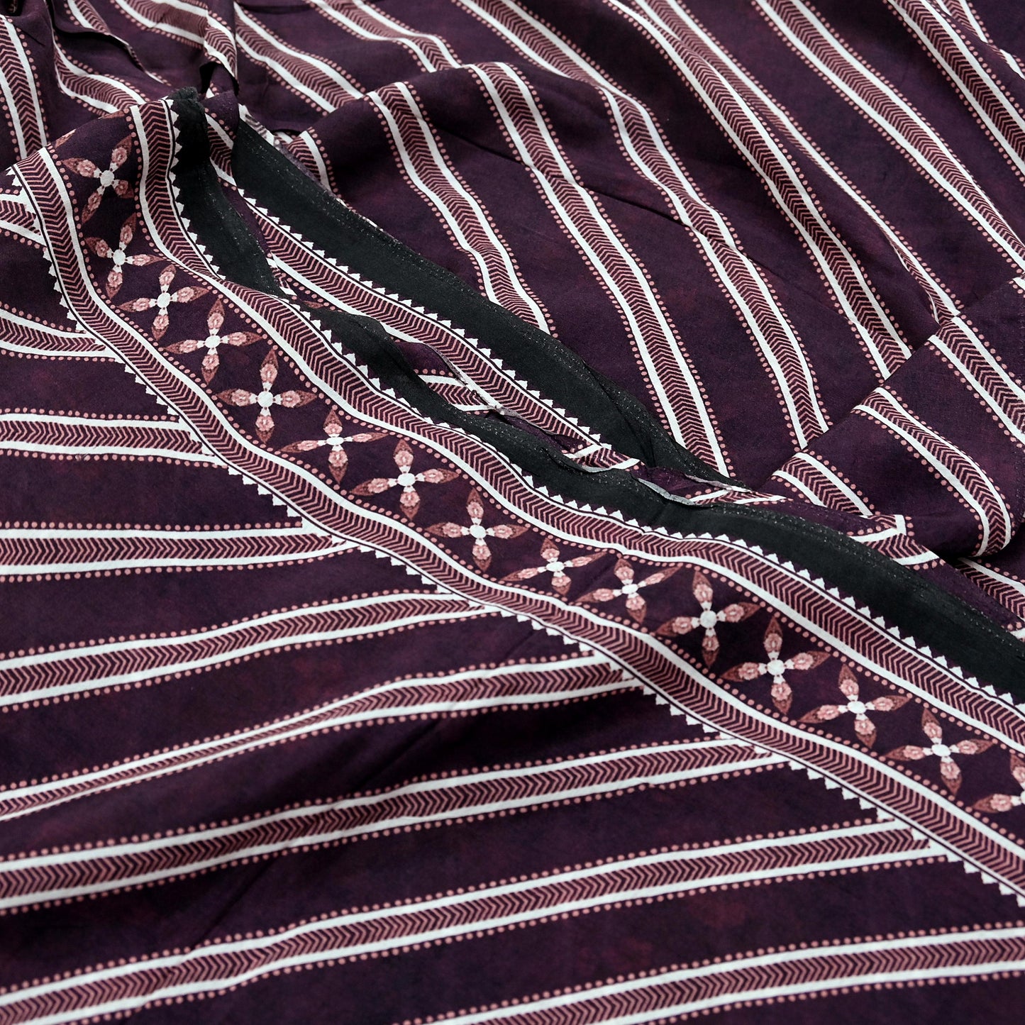 Indian Vintage Sari Ivory & Maroon Block Printed Pure Cotton Saree Fabric Soft Floral 5Yd Sarong Wrap Boho Fabric Kimono Soft