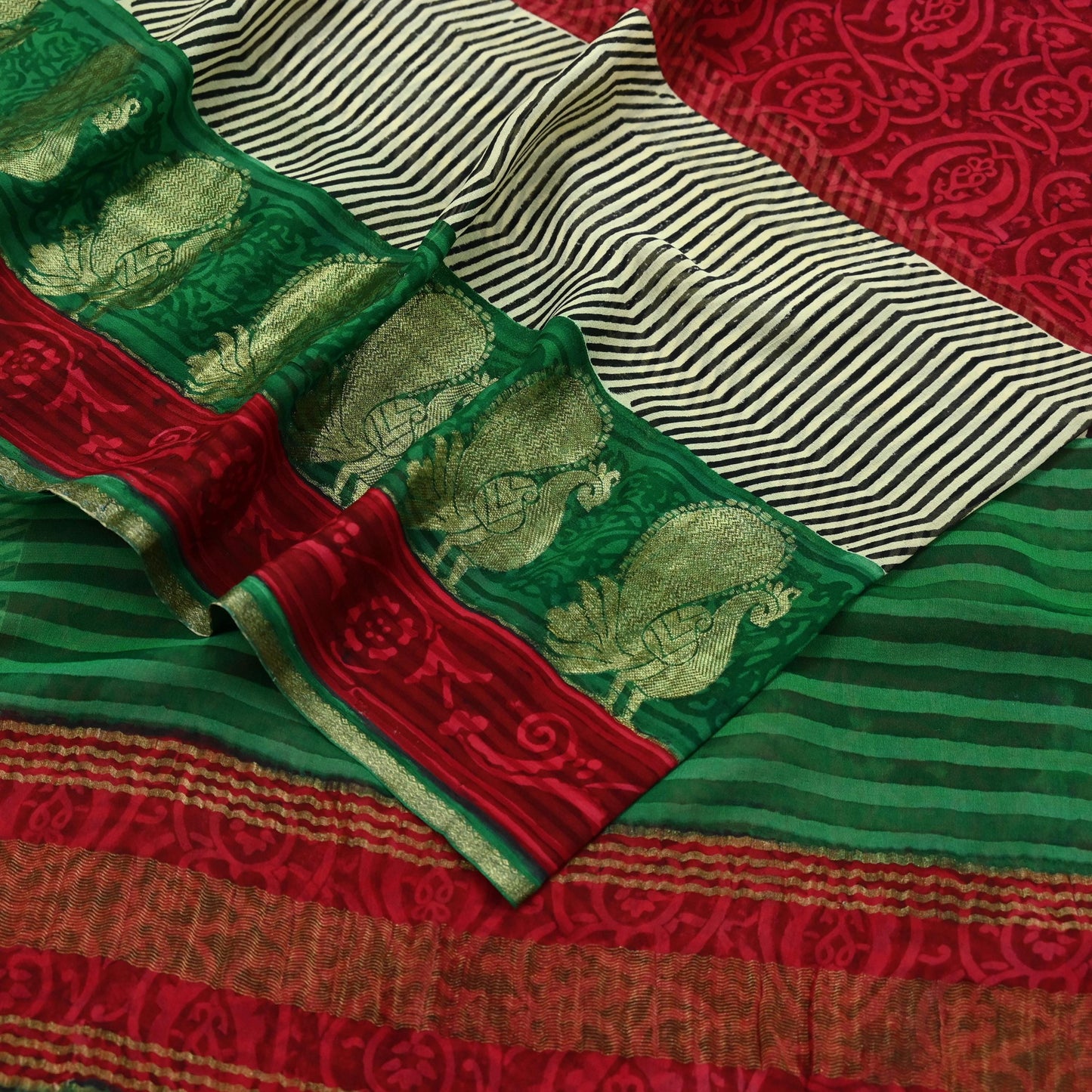 Women Indian Vintage Sari Red & Green Pure Georgette Silk Block Printed Sarees Craft Fabric Sewing 5Yd Dress Making Quilting Crafting Zari