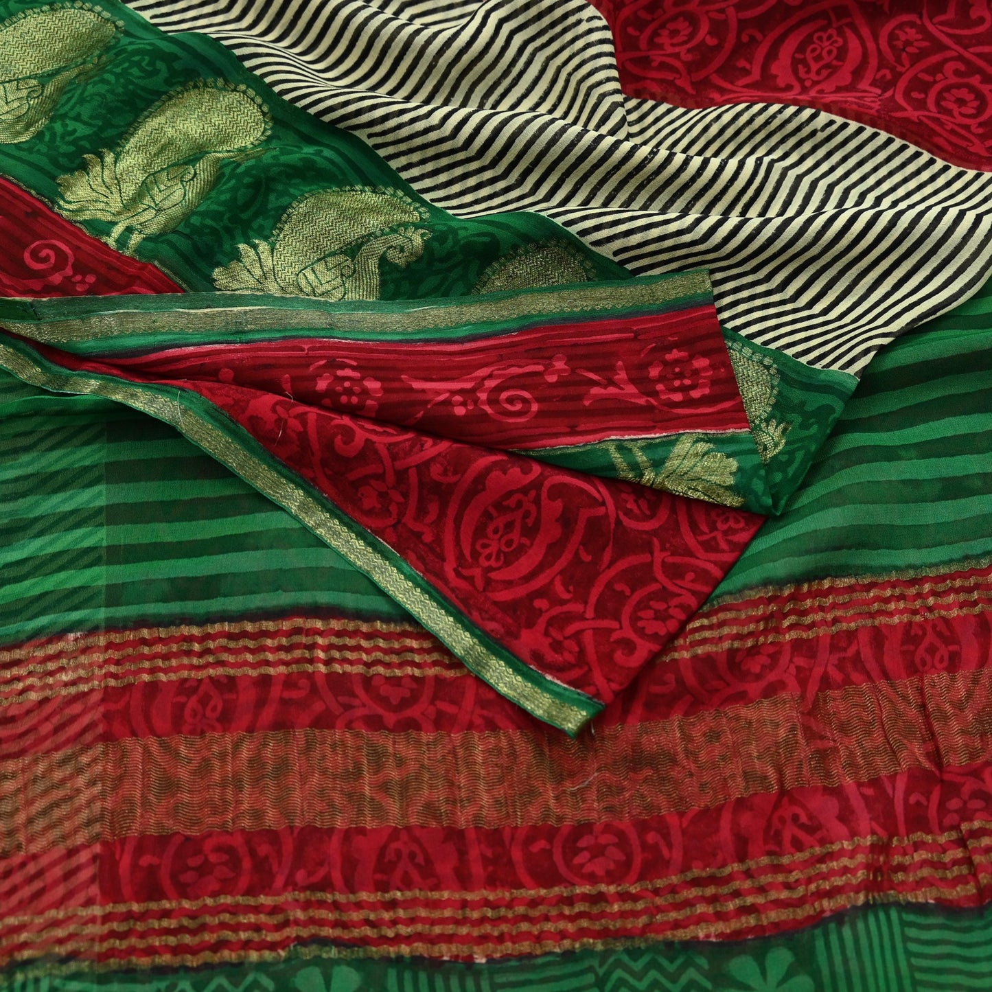 Women Indian Vintage Sari Red & Green Pure Georgette Silk Block Printed Sarees Craft Fabric Sewing 5Yd Dress Making Quilting Crafting Zari