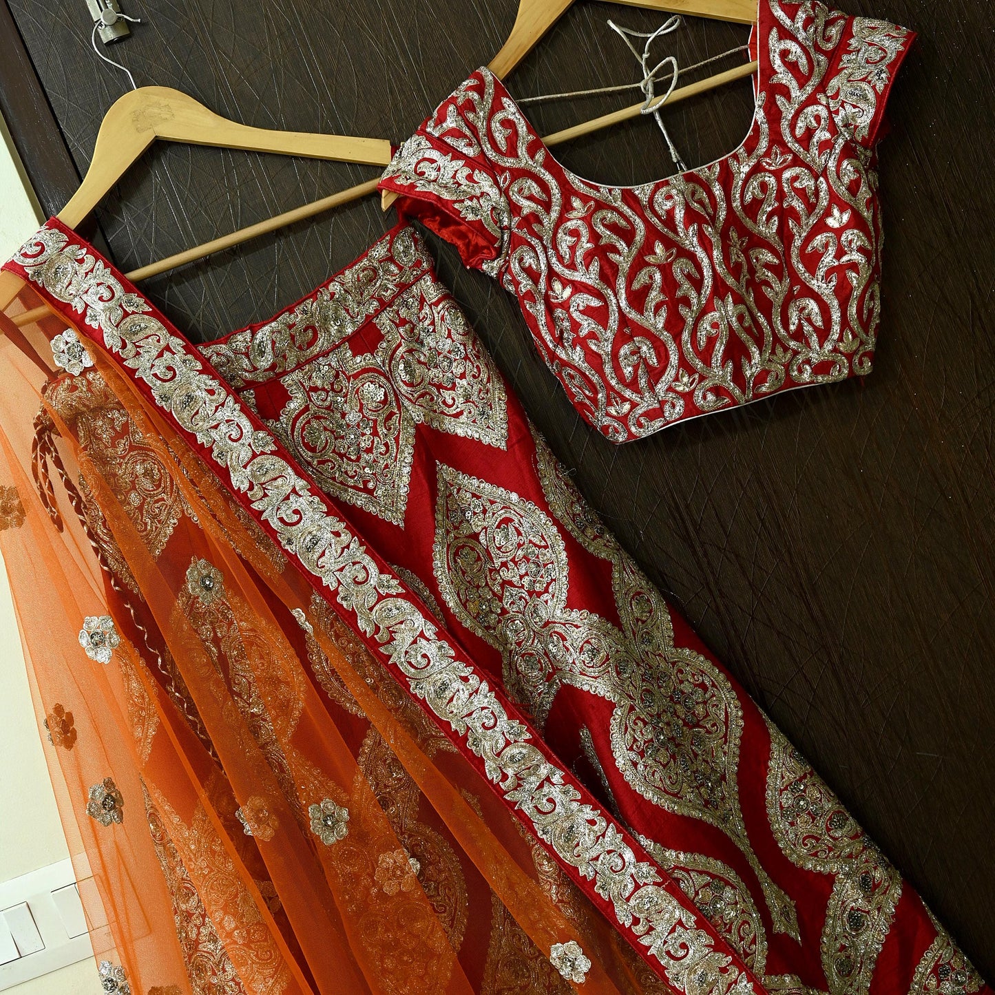 Indian Pre-owned Heavy Red & Orange Pure Chanderi Silk/Net Hand Embroidered Lehenga 3pcs Set By Designer Sabyasachi Bridal Wear With Blouse