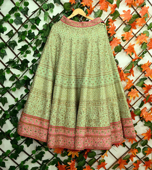 Indian Pre-owned Pink & Green Heavy Wedding Pure chhanderi Silk Hand Embroidered Lehenga/Skirt Designer By Abu Jani Zardozi Bridal Wear