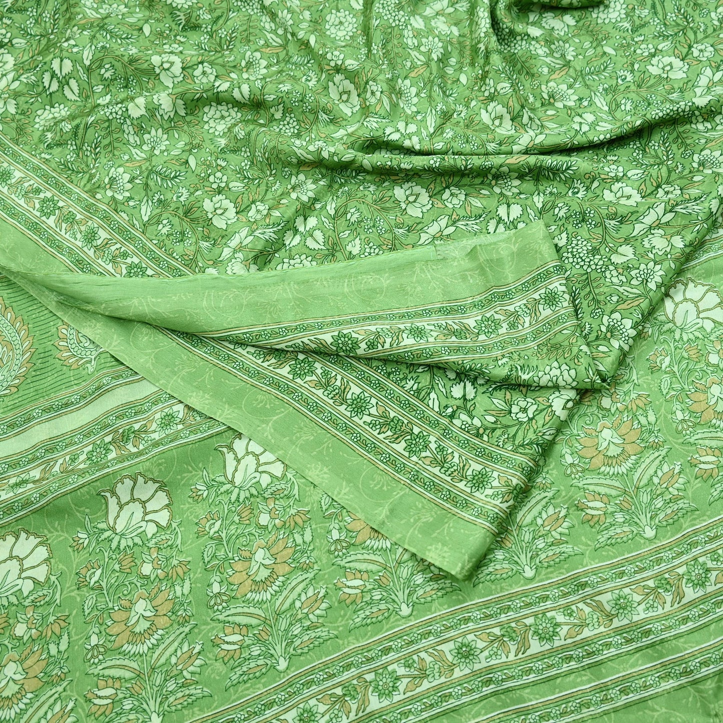 Indian Vintage Green Saree Moss Crepe Printed Sari 5yd Sewing Floral Soft Craft Fabric Dressmaking For Crafting Quilting Upcycle