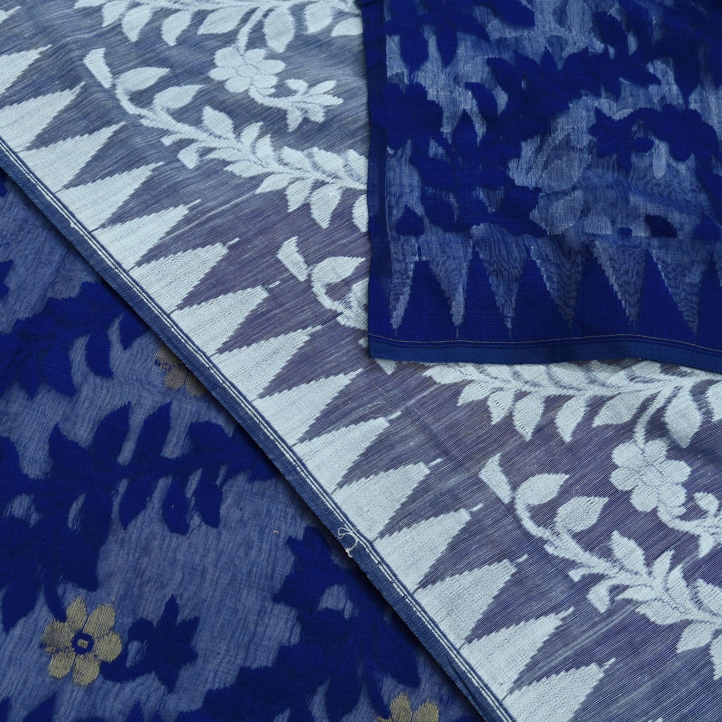 Indian Vintage Sarees White & Blue Cotton Hand Woven Jamdani Sari 5yd Ethnic Floral Craft Fabric Dress making Upcycle Crafting Quilting Zari