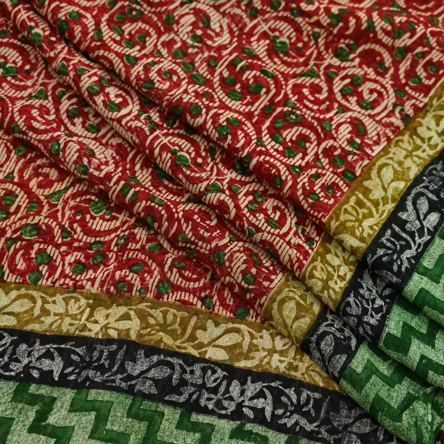 Women Vintage Sari Beige & red Pure Georgette Silk Block Printed Saree Craft Fabric Sewing 5Yd Soft Light Sari Dress Making Quilting