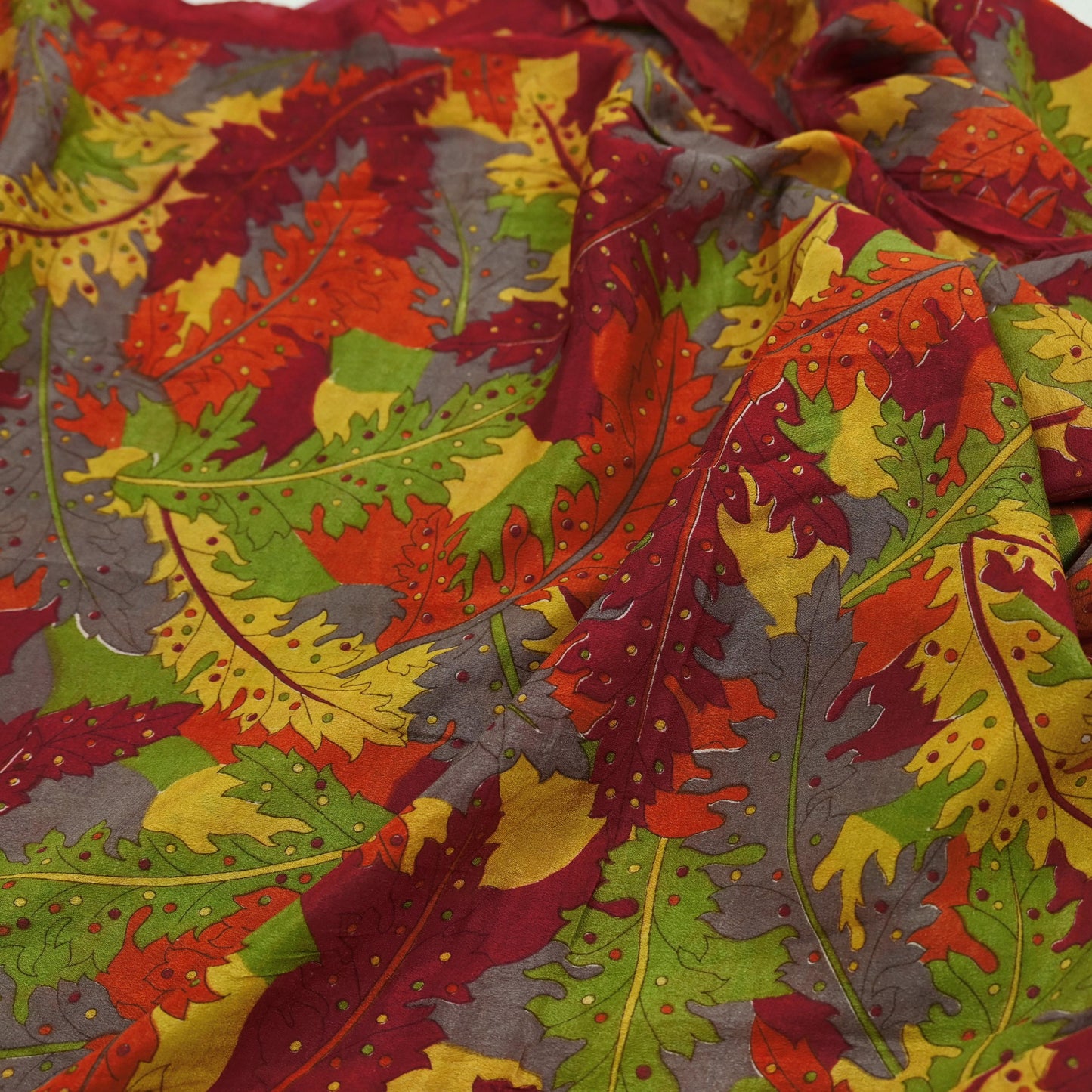 Indian Vintage Sari Red 100% Pure Silk Printed Saree Craft Fabric 6yd Sewing DressMaking  Soft Abstract Crafting Quilting Upcycle