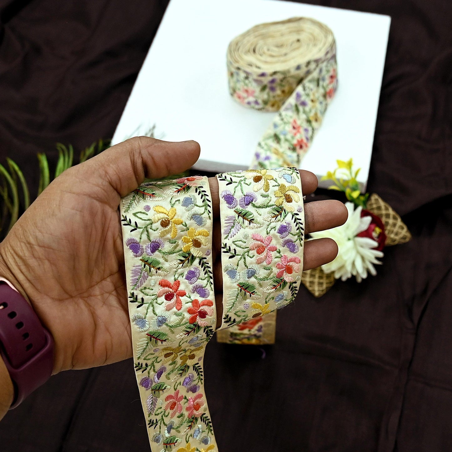 Indian Antique Vintage Real Parsi Gara Border Ivory Hand Embroidered Craft Trim Lace Sewing Sarees Ribbon Recycled 8yard Pure Satin Silk