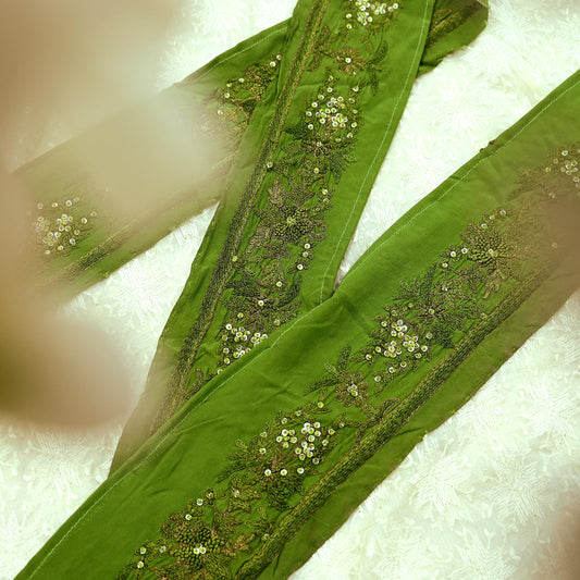 Indian Vintage Green Border Pure Crepe Silk Hand Embroidered Indian Craft Trim Lace Sewing Sari Ribbon Recycled Decor Gift Wrapped