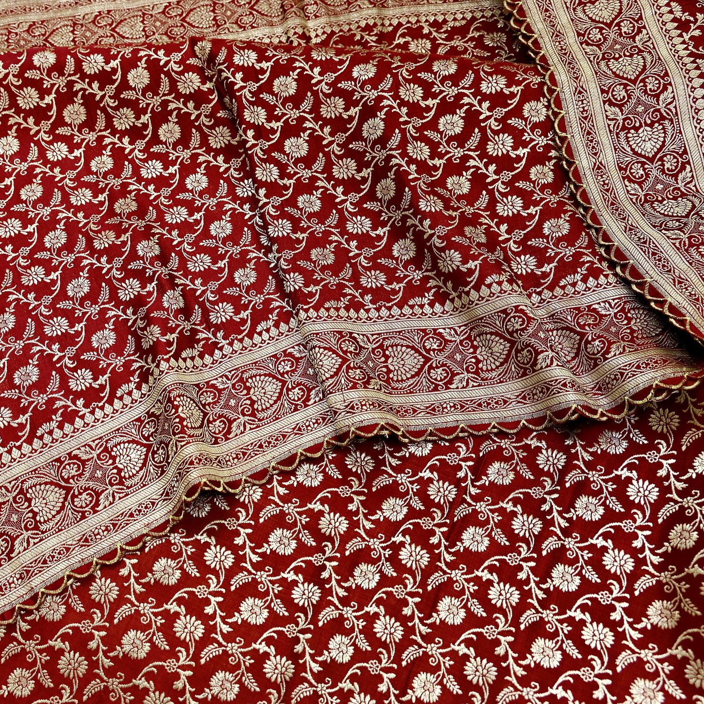 Indian Vintage Sari Maroon Heavy Wedding  Pure Satin Silk Woven Banarasi Brocade Sarees Zari 5Yd Dress making Crafting Quilting