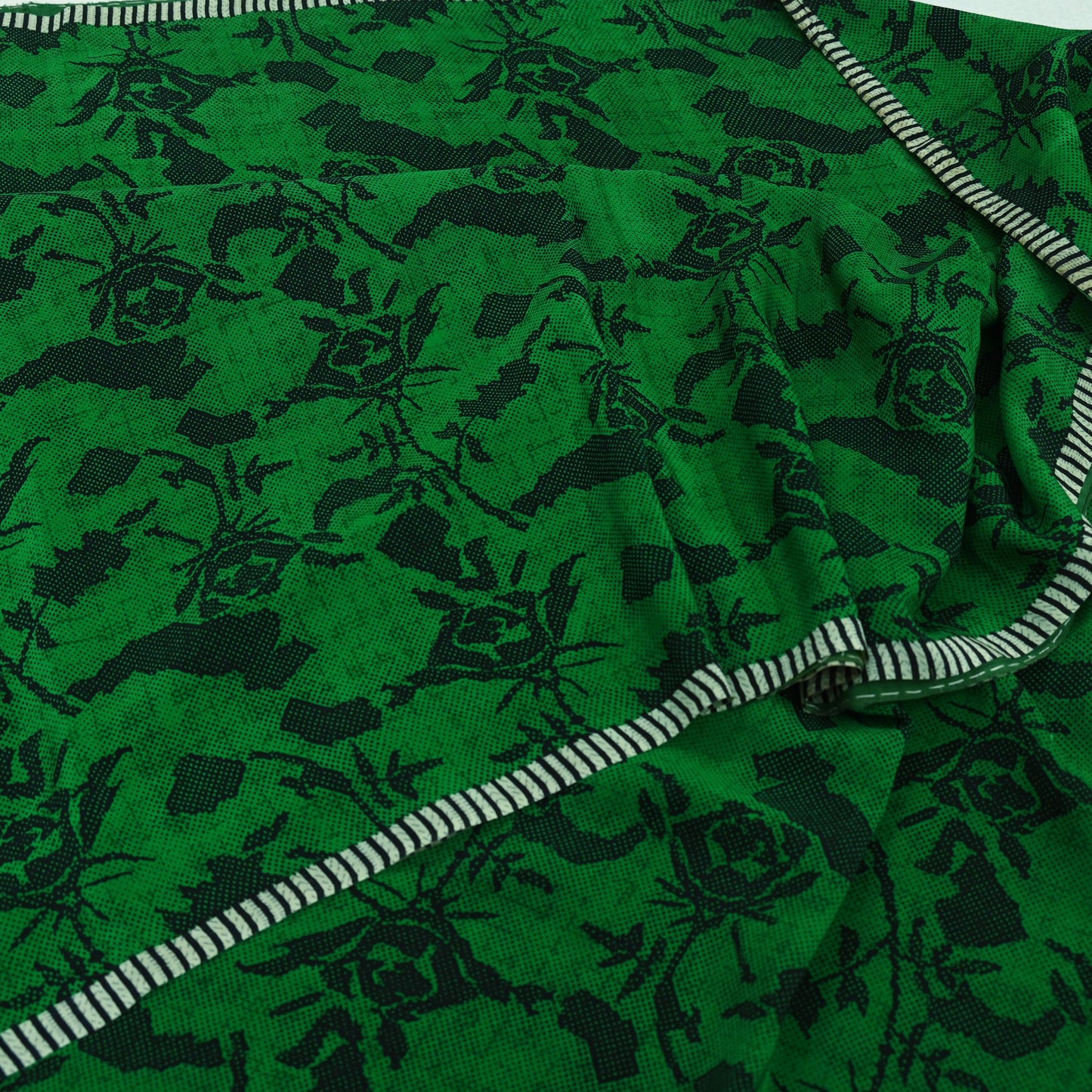 Indian Vintage Sari Green & Black Pure Crepe Silk Printed Sarees 5yd Sewing Floral Soft Craft Fabric Wrap Dress making Crafting Quilting