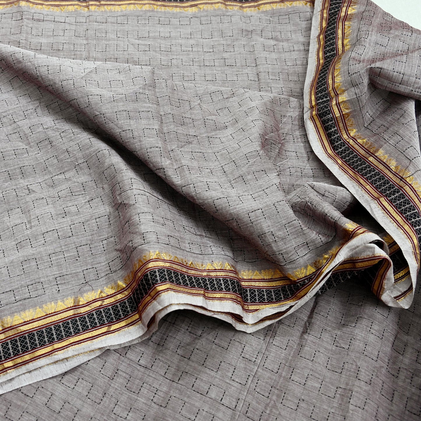 Indian Vintage Sari Pure Cotton Hand Woven Sarees Craft Fabric 5yd Ethnic Floral Crafting Upcycle Quilting Dress Making Quilting