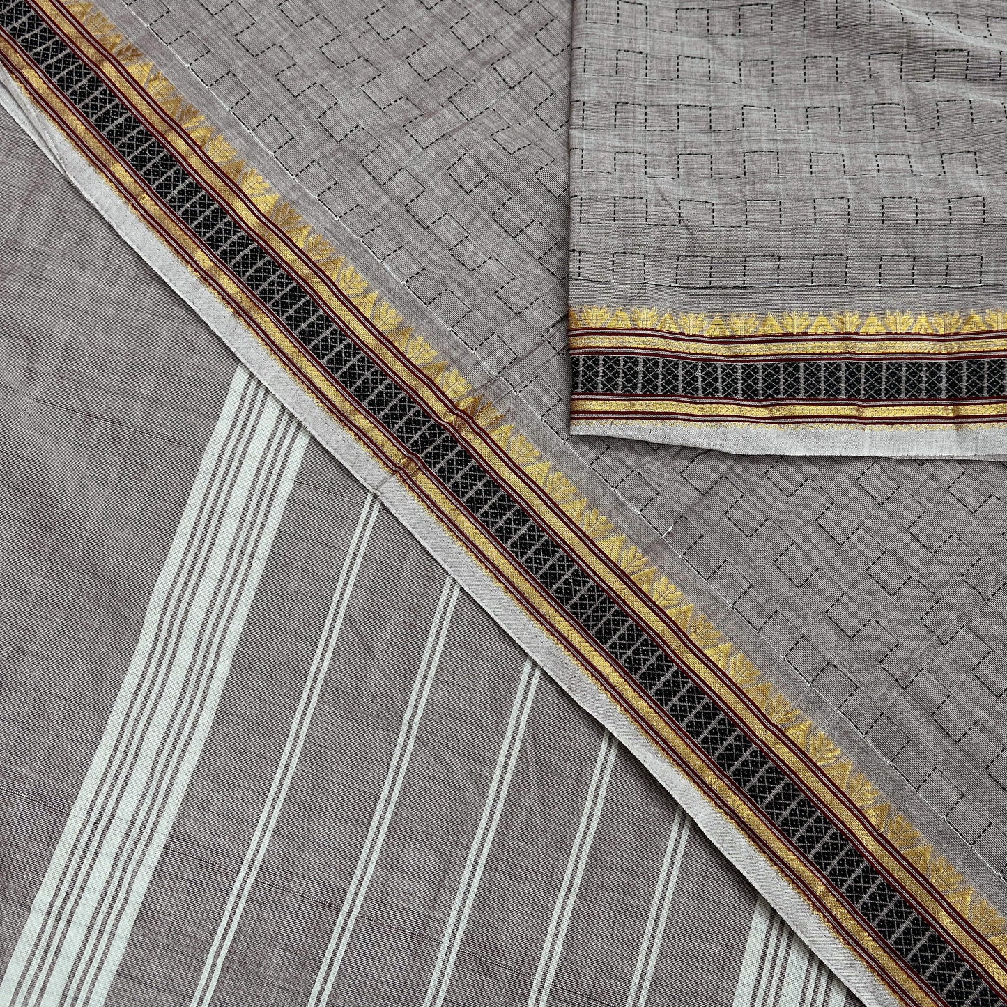 Indian Vintage Sari Pure Cotton Hand Woven Sarees Craft Fabric 5yd Ethnic Floral Crafting Upcycle Quilting Dress Making Quilting
