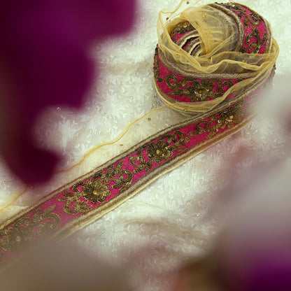 Indian Vintage Beige Sari Border Hand Embroidered 1yd Craft Trim Lace Sewing Net/Mess Ribbon Recycled Sari Border Zardozi/ Dabka Zari