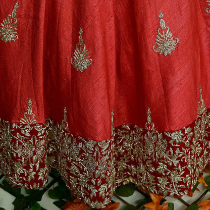 Indian Pre-owned Red Heavy Wedding Pure chhanderi Silk Hand Embroidered Unstitched Lehenga/Skirt Designer By Abdul Halder Bridal Wear