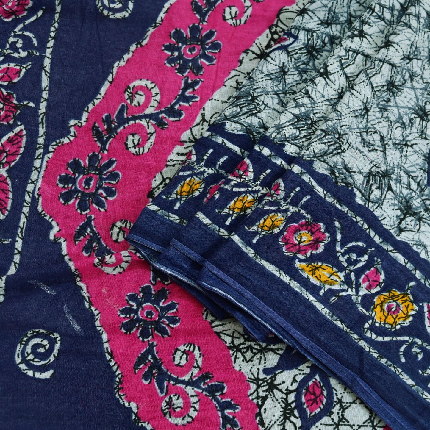 Indian Vintage Sari Gray & Blue Batik Printed Pure Cotton Saree Craft Fabric 5Yd Sewing Soft Sarong Wrap Boho Dress Making Quilting Crafting