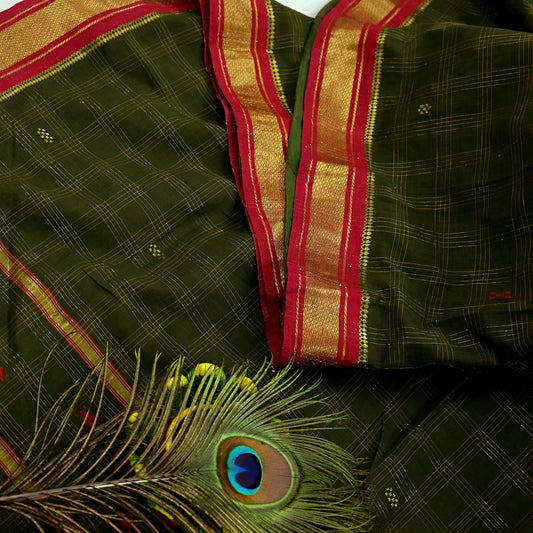 Indian Vintage Sari Green Pure Cotton Hand Woven Saree Craft Fabric 5yd Sewing Ethnic Soft Dress making Crafting Quilting Dress Designing