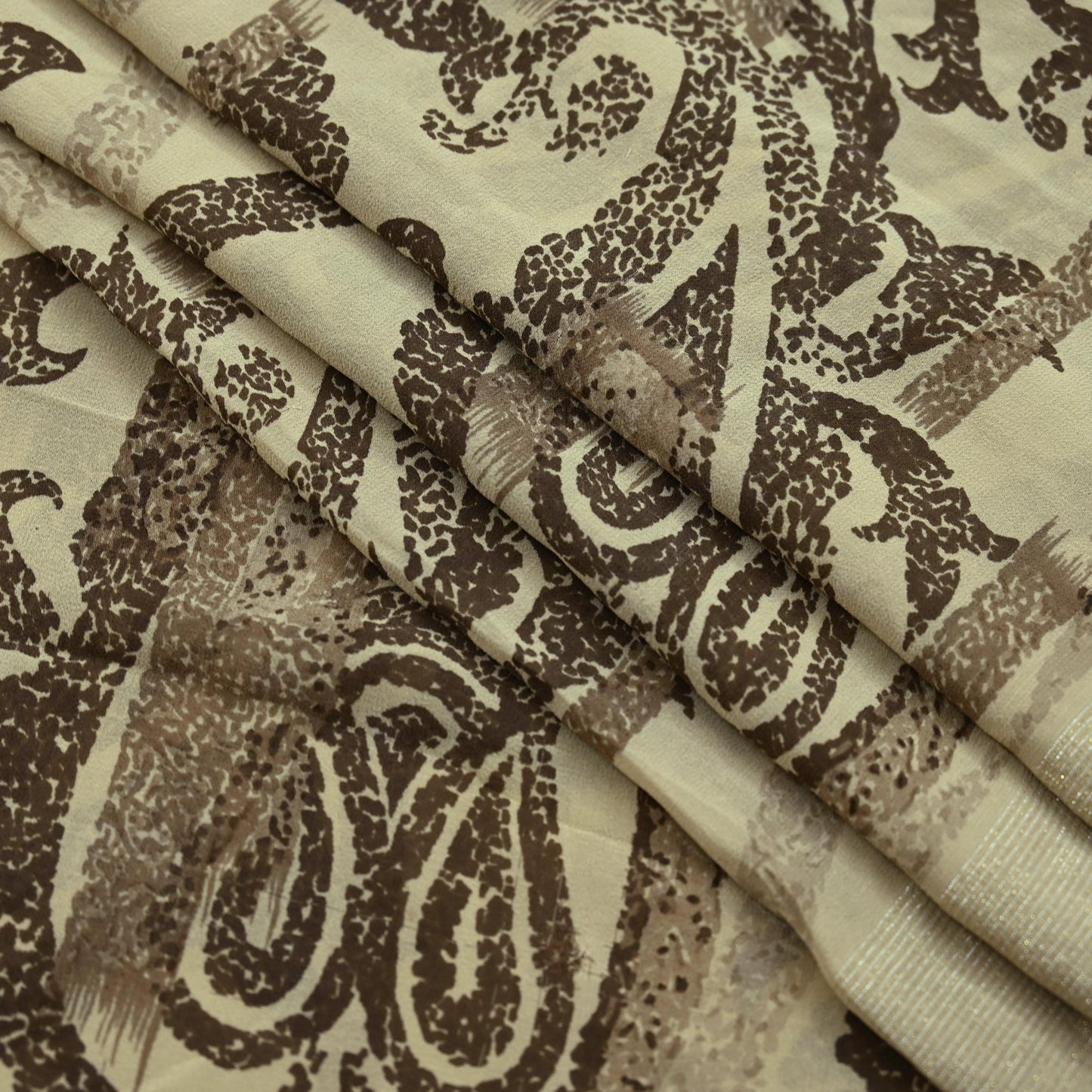 Indian Vintage Sari Beige Pure Georgette Silk Printed Sarees 5Yd Craft Fabric Sewing Quilting Dress making Crafting Quilting Upcycle