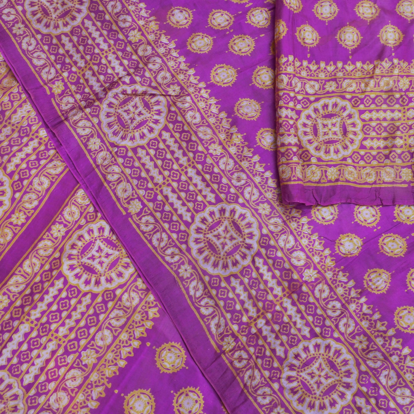 Indian Vintage Sari Purple 100% Pure Silk Printed Saree Fabric 5yd Sewing Craft Fabric DressMaking Soft Wrap Quilting Crafting Upcycle