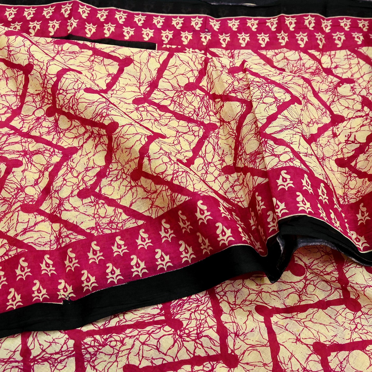 Indian Vintage Sari Beige Batik Printed Saree 100% Pure Cotton 5Yd Craft Fabric Soft Sewing Sarong Wrap Boho Quilting Dress Making