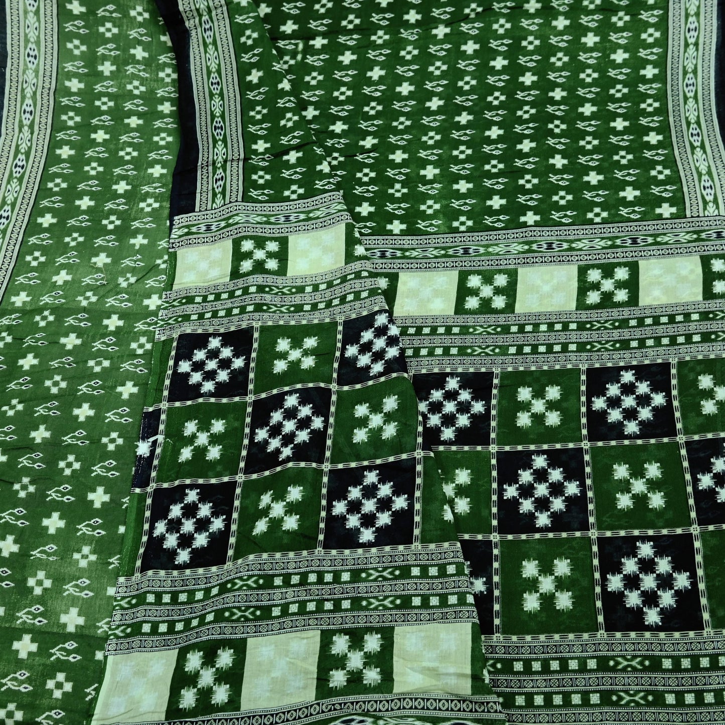 Indian Vintage Green Saree Printed Pure Cotton Sari Craft Fabric 5Yd Soft Sewing Sarong Wrap Boho Floral Upcycle Quilting For Crafting
