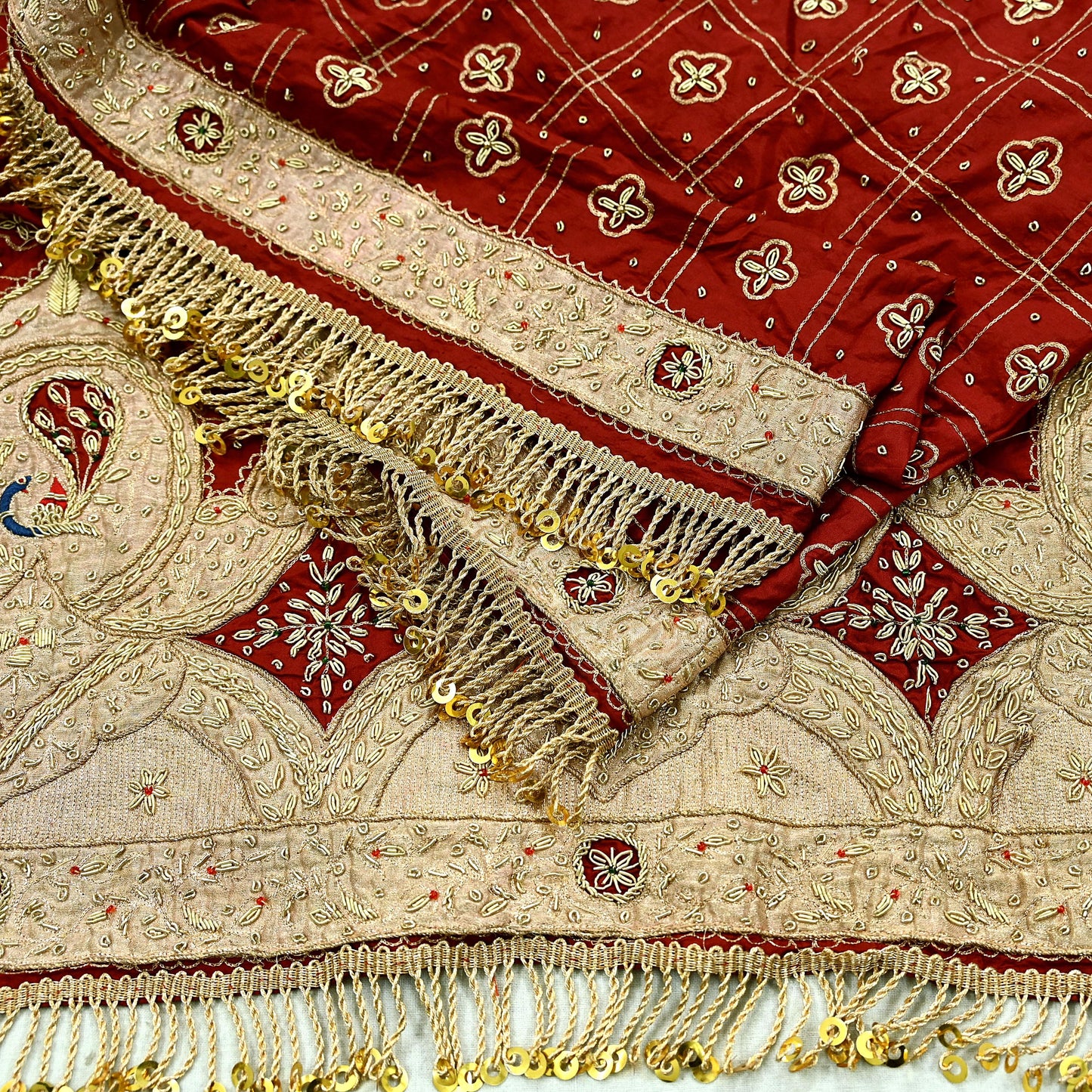 Indian Vintage Heavy Bridal Dupatta maroon Pure Silk Long Stole Hand Embroidered Hijab Scarf Zardozi Peacock Wedding Dupatta Fringes