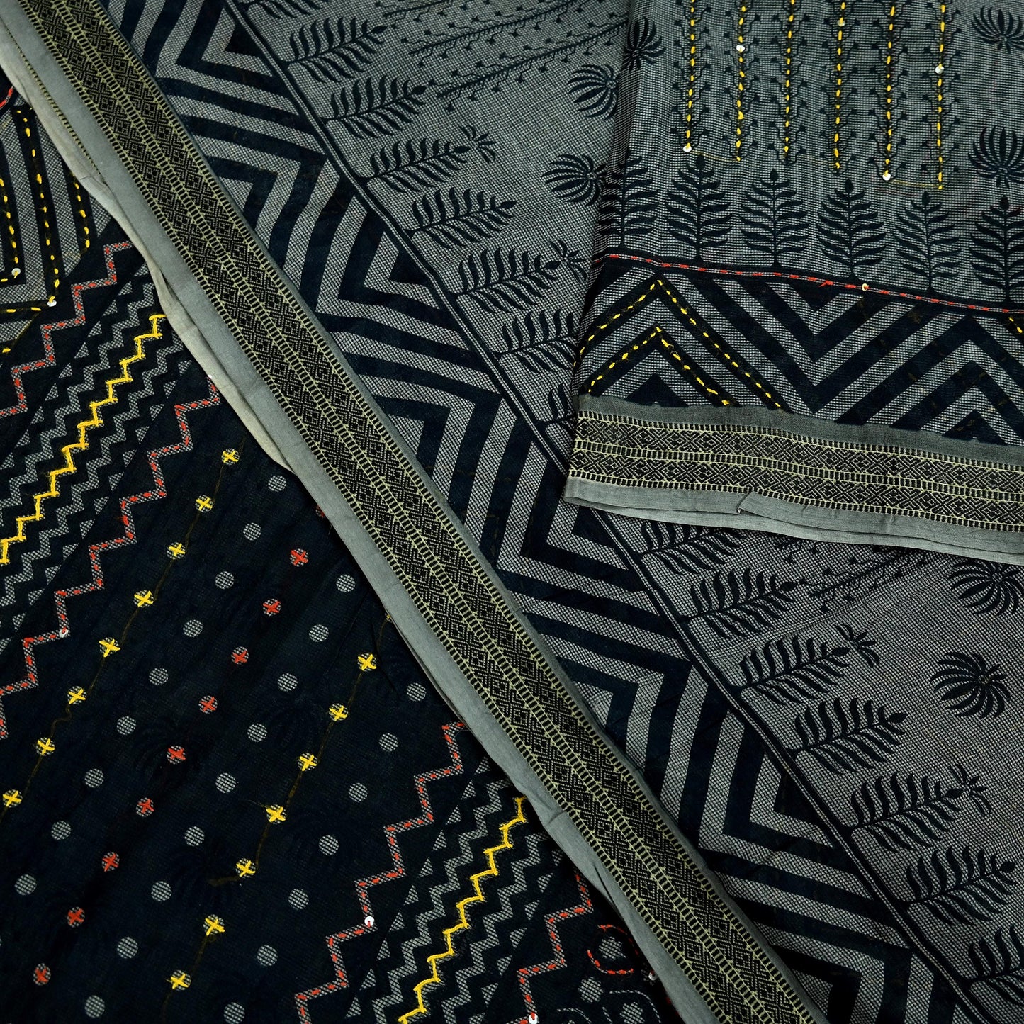 Indian Vintage Sari Black Pure Cotton Hand Embroidered Sarees Kantha Fabric 5yd Sewing Floral Soft Dress making Crafting Quilting