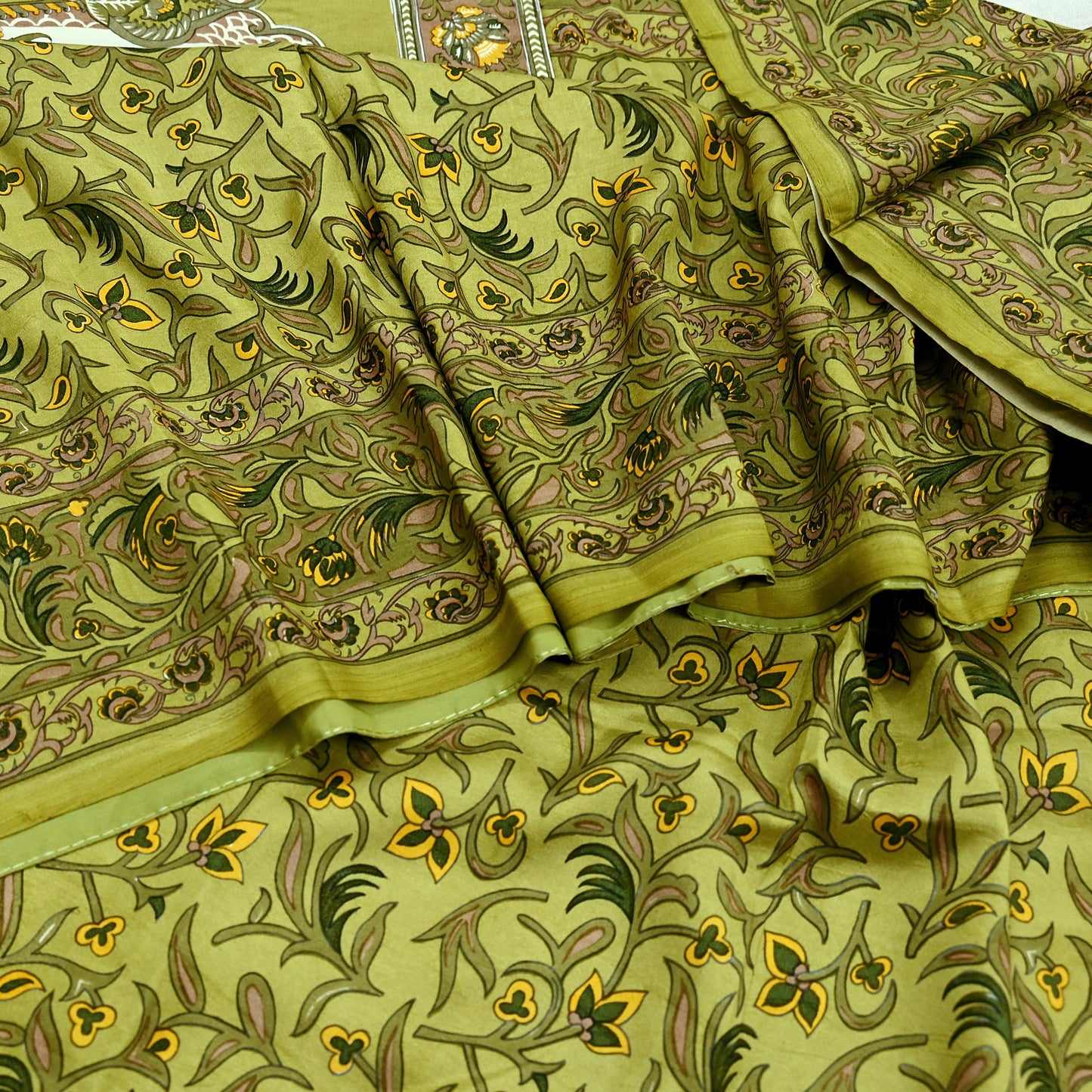 Indian Vintage Sari Green Pure Silk Printed Sarees 5yd Sewing Craft Fabric Dress Making  Soft Floral Wrap Upcycle Used Quilting Crafting