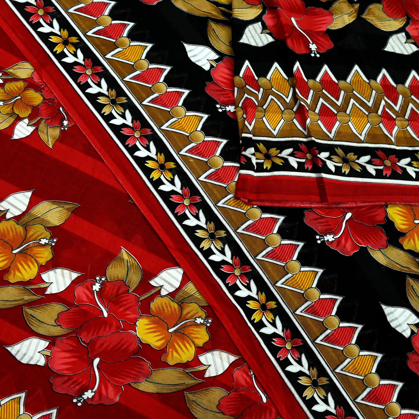 Indian Vintage Sari Red & Black Printed 100% Pure Cotton Saree Craft Fabric 5Yard Sewing Sarong Wrap Boho Floral