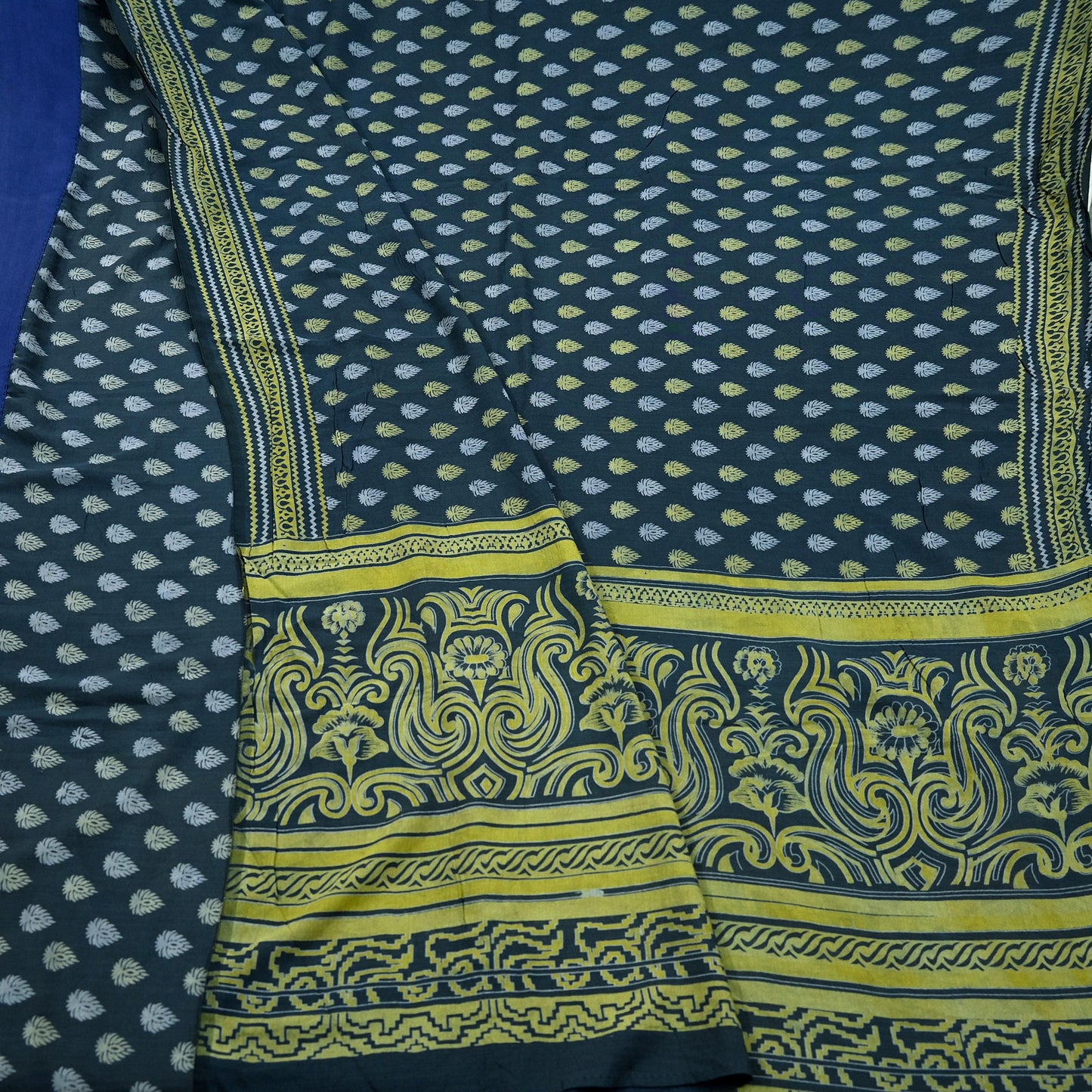 Indian Vintage Green & Gray Saree Printed Pure Cotton Sari Craft Fabric 5Yd Sewing Soft Sarong Wrap Boho Floral Quilting Crafting