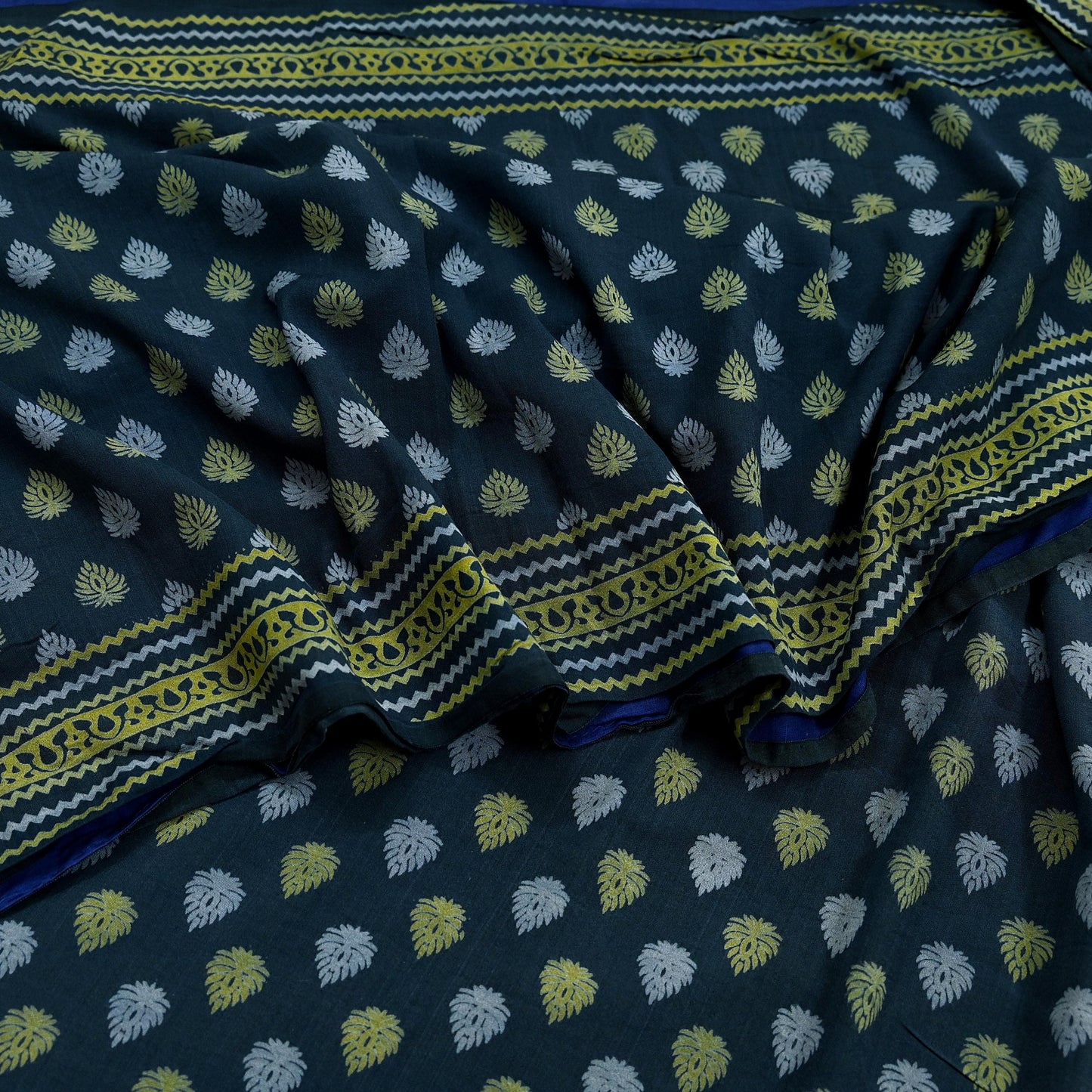 Indian Vintage Green & Gray Saree Printed Pure Cotton Sari Craft Fabric 5Yd Sewing Soft Sarong Wrap Boho Floral Quilting Crafting